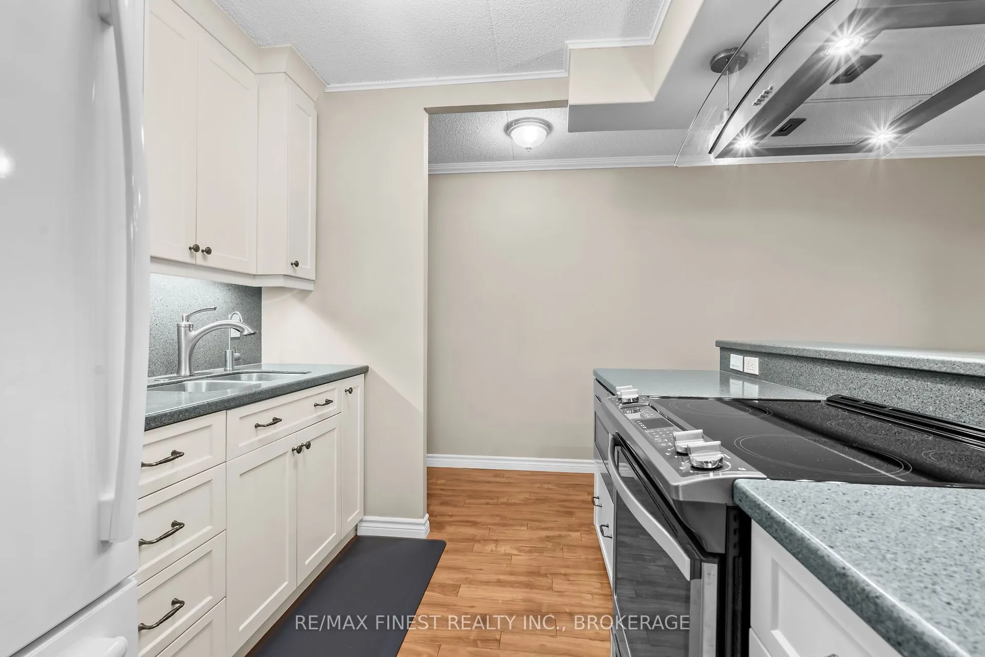 610 William Street, #601