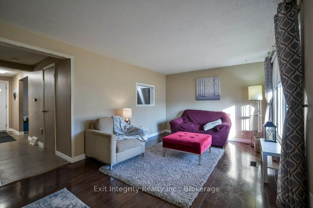130 Kingswood Drive, #33