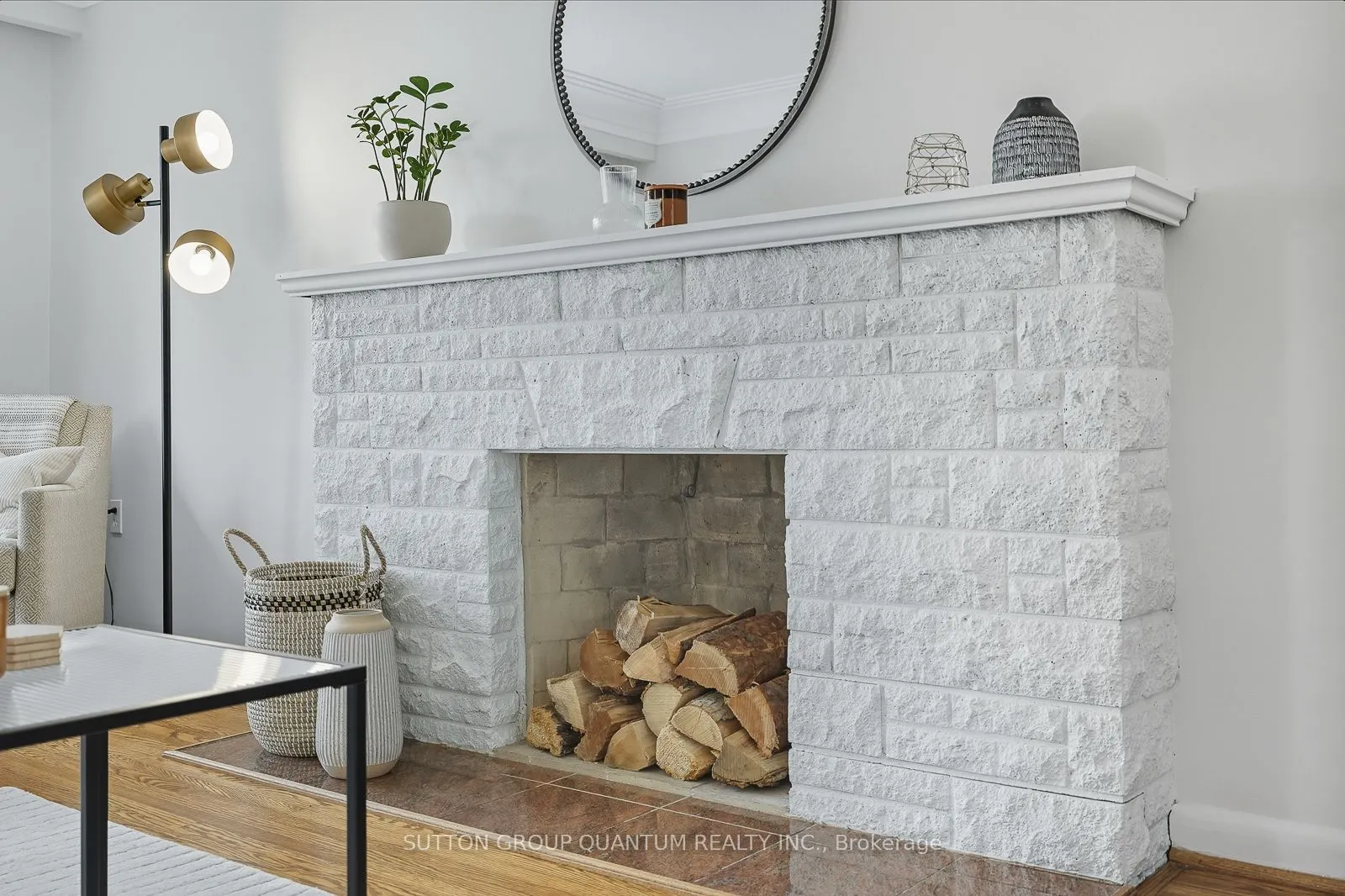 95 Pottruff Road S