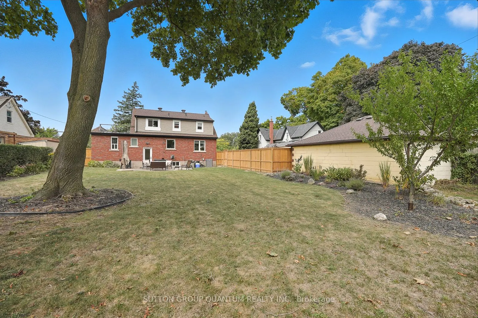 95 Pottruff Road S
