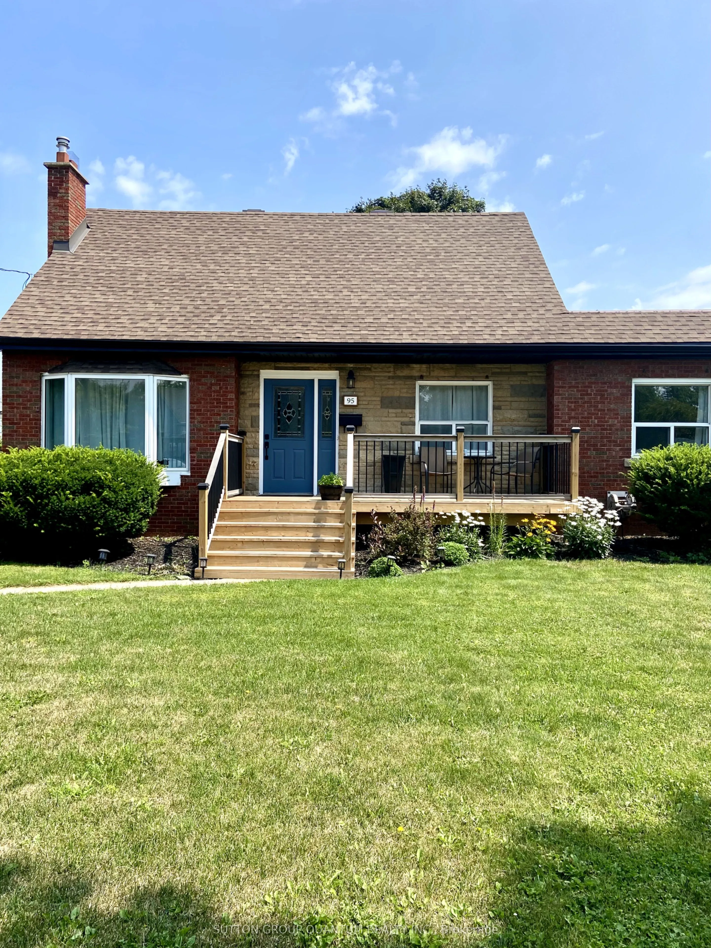 95 Pottruff Road S