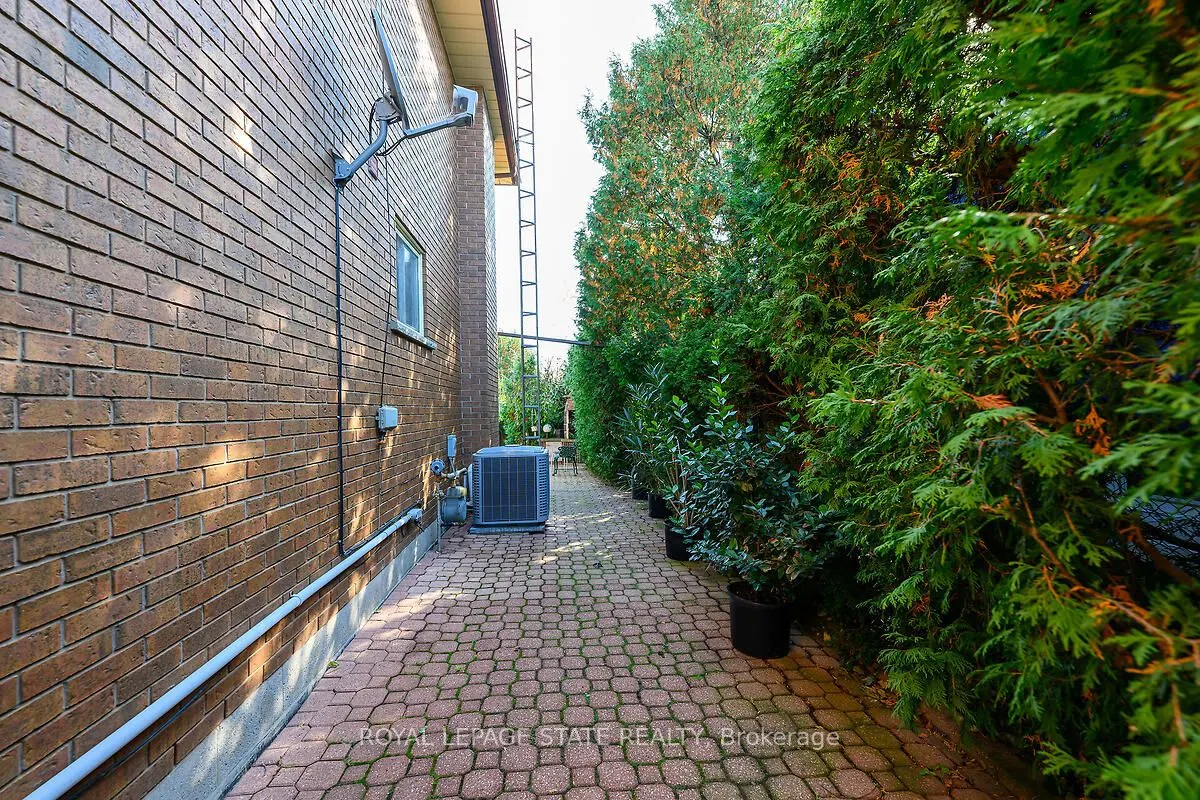 53 Glover Road
