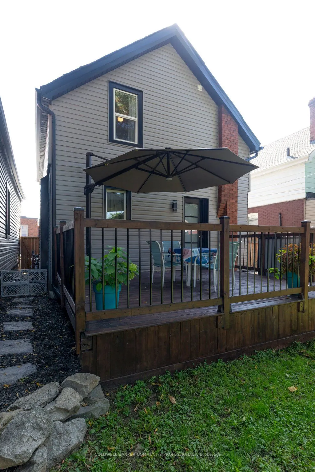 45 Tragina Avenue N