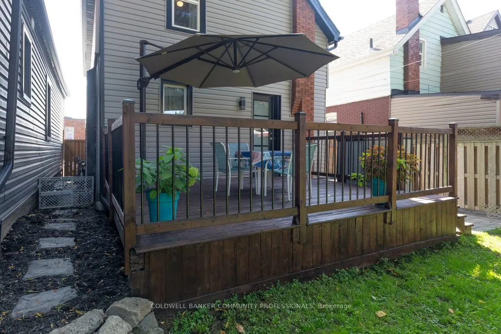 45 Tragina Avenue N