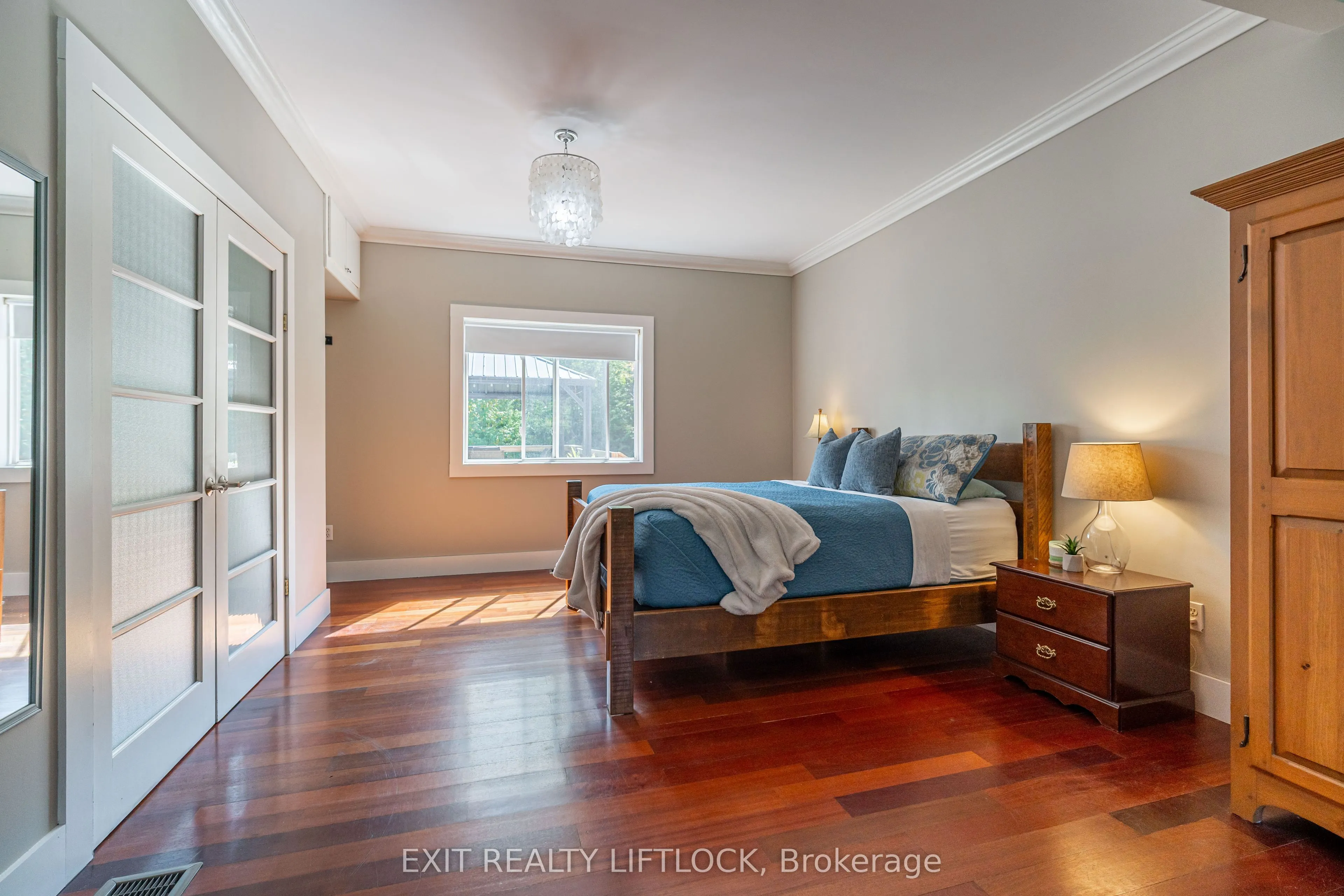 290 McClennan Drive