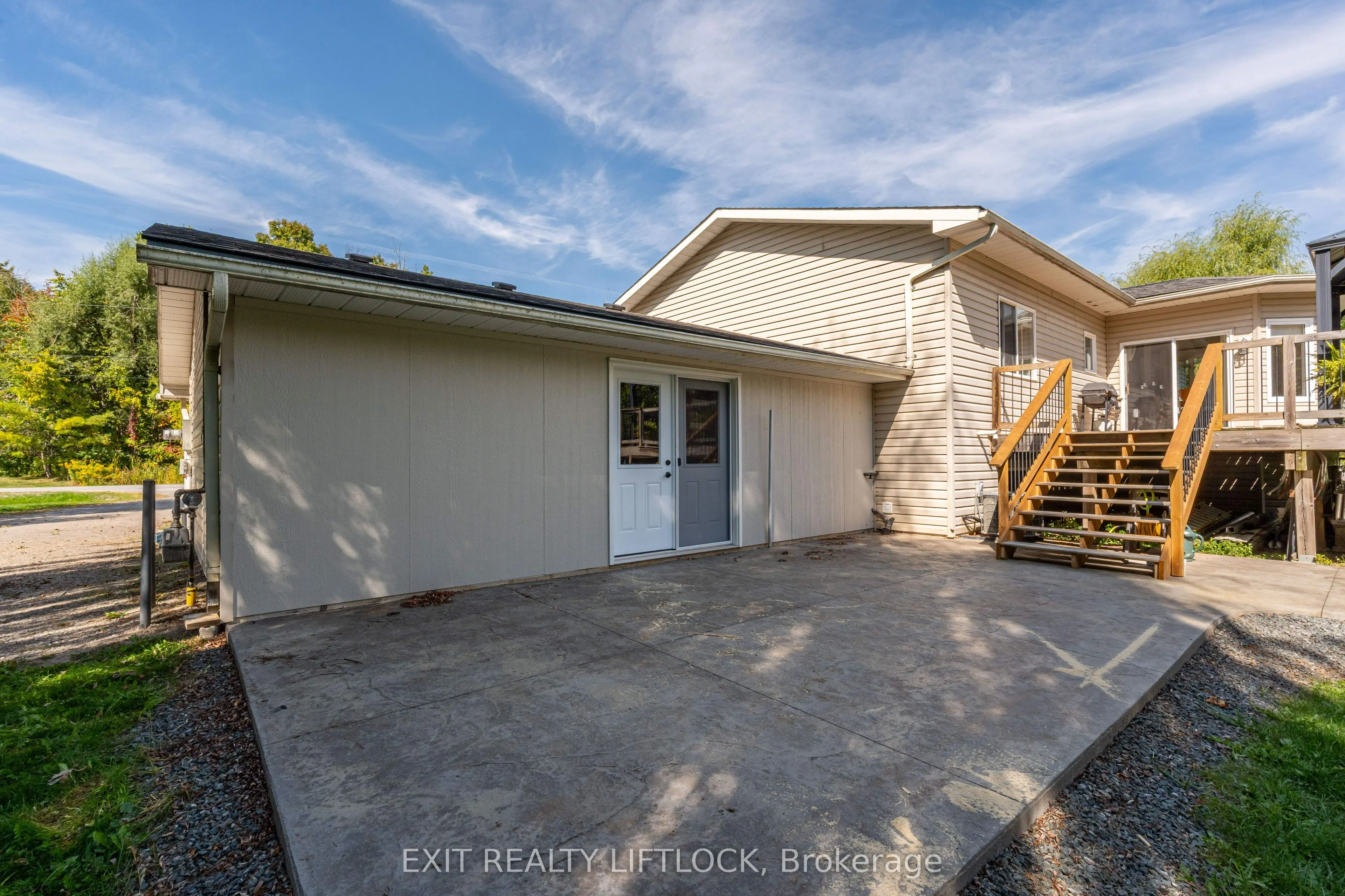 290 McClennan Drive