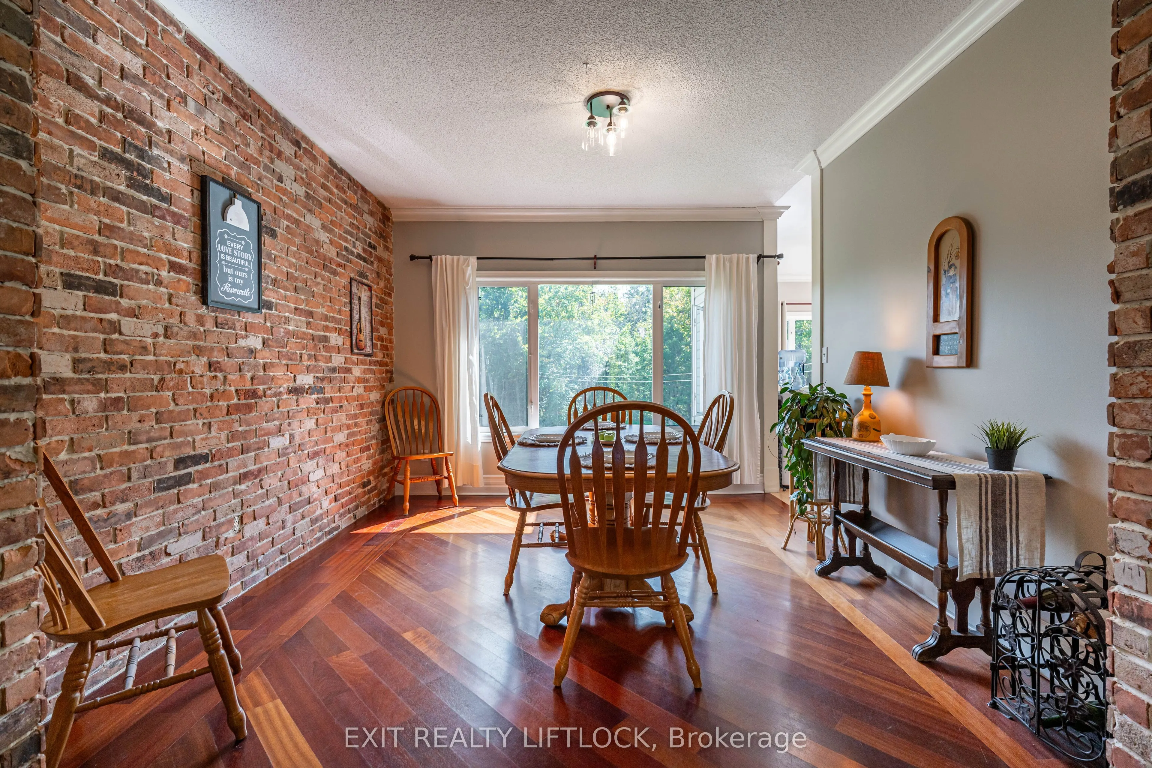 290 McClennan Drive