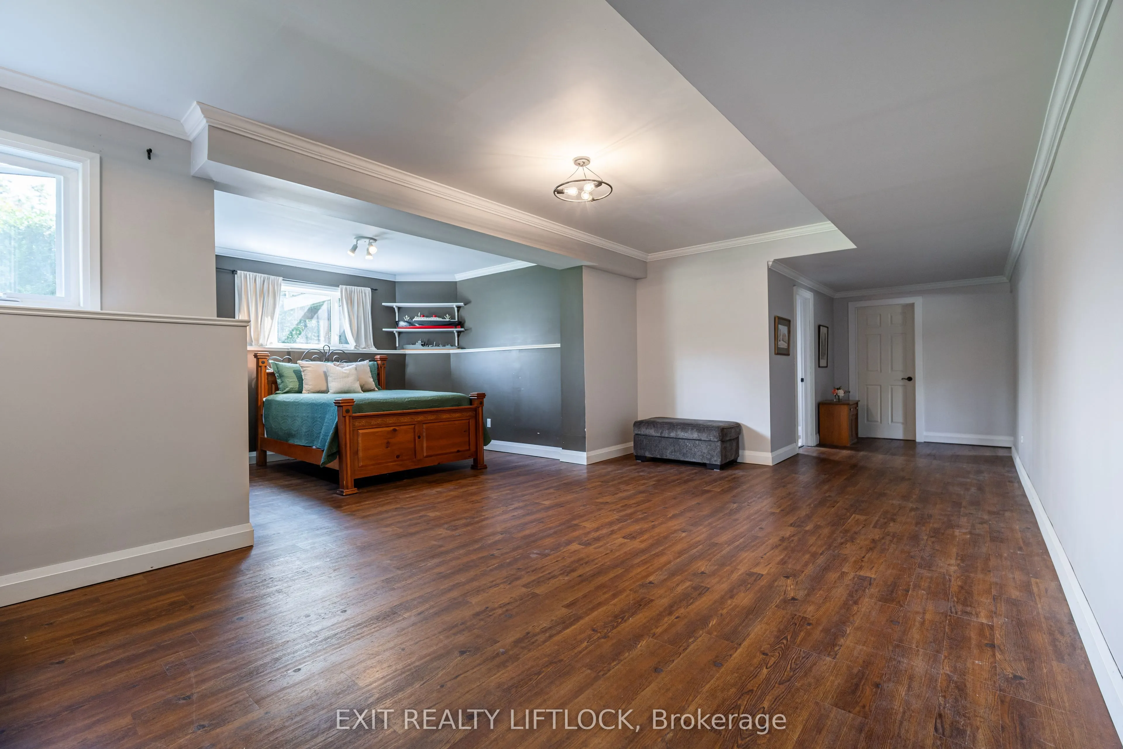 290 McClennan Drive