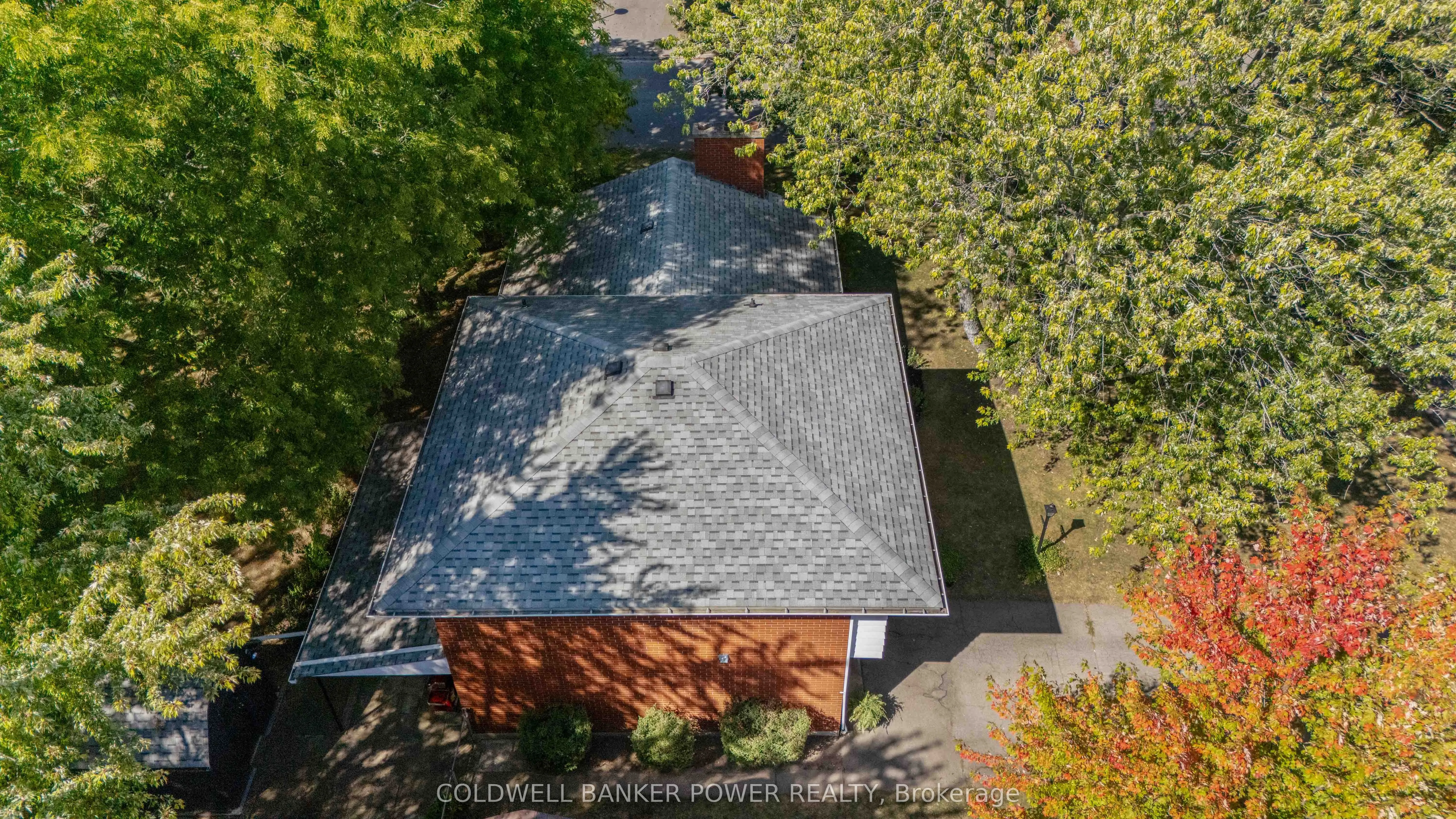 1 Mcleod Crescent