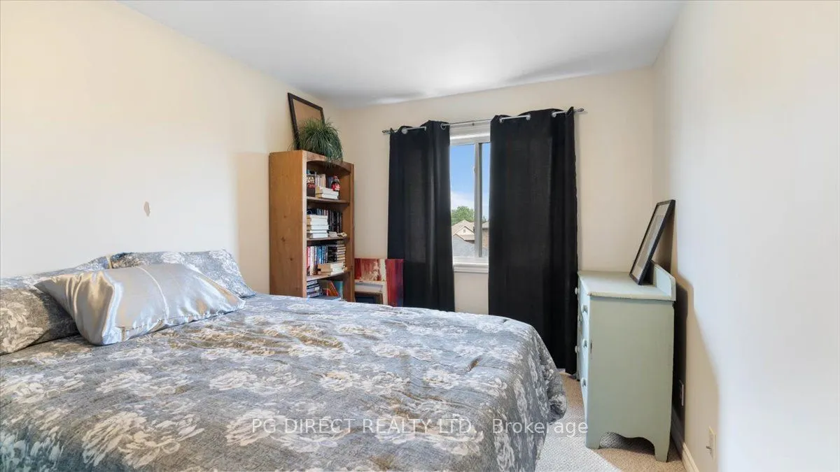 8 Ledgerock Court