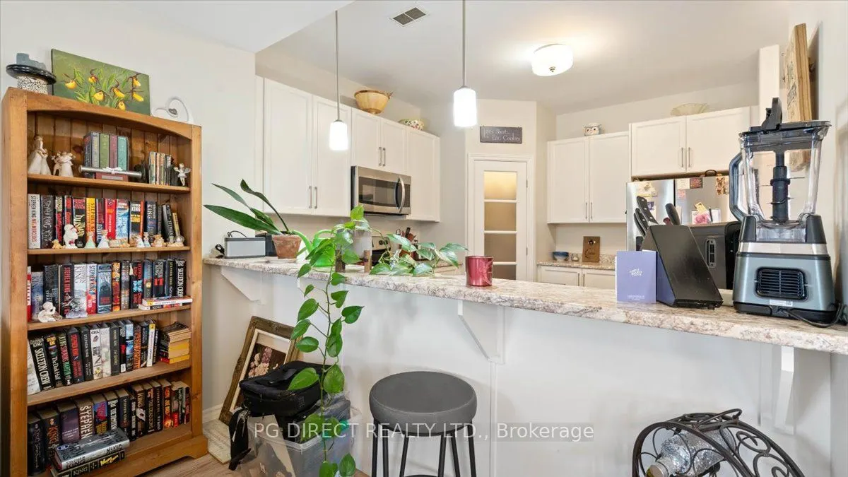 8 Ledgerock Court