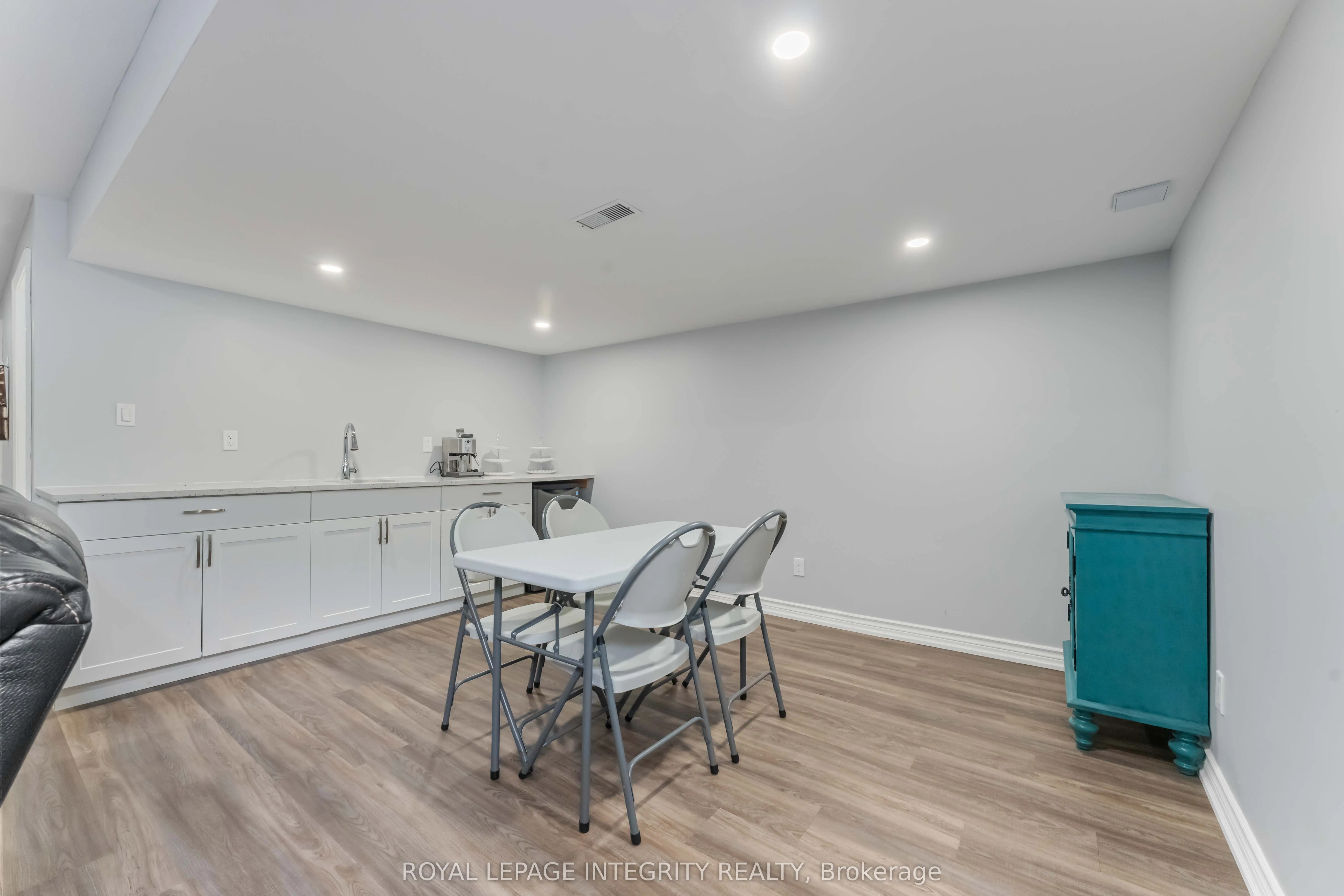 563 Egret Way