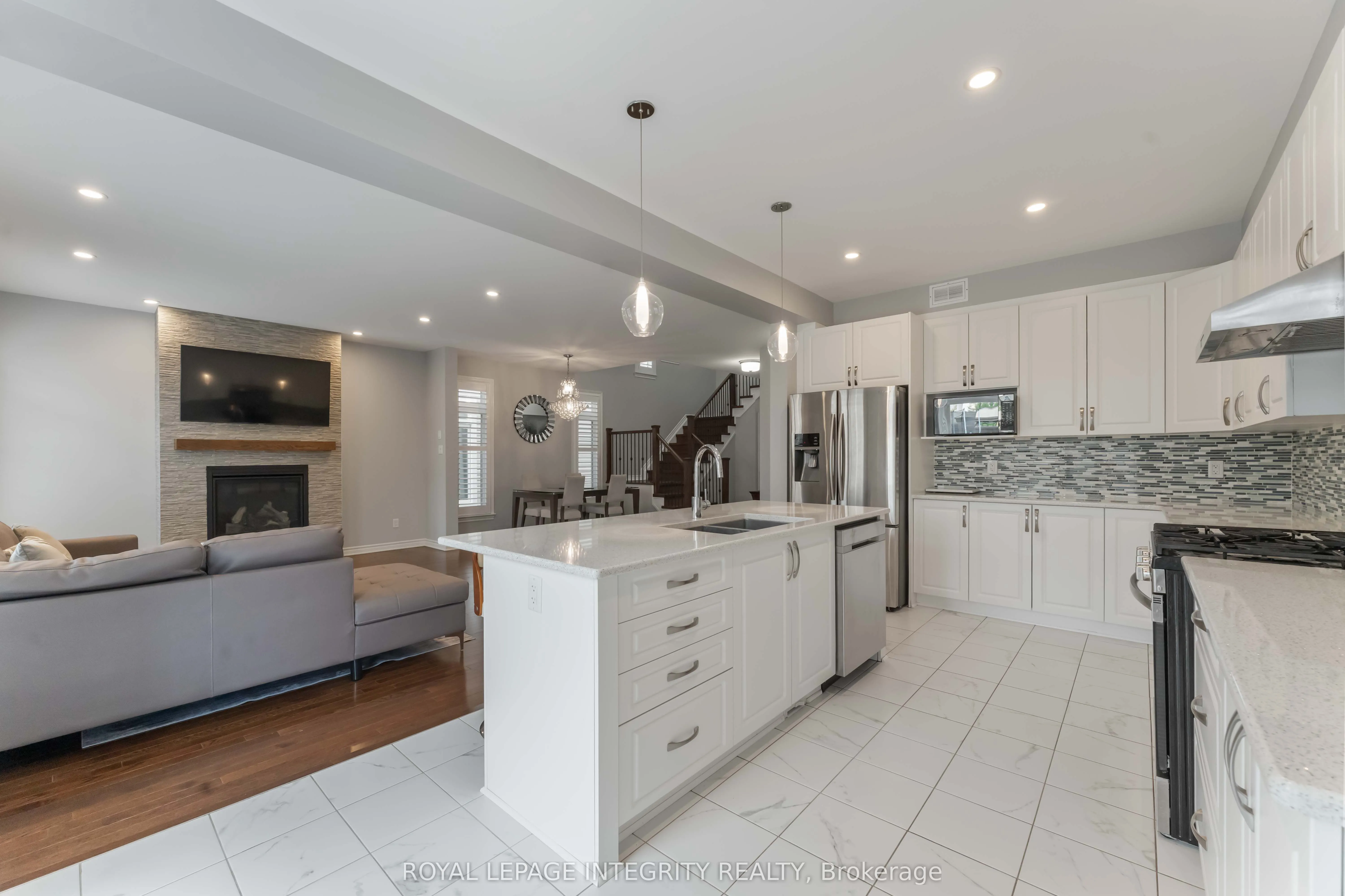 563 Egret Way
