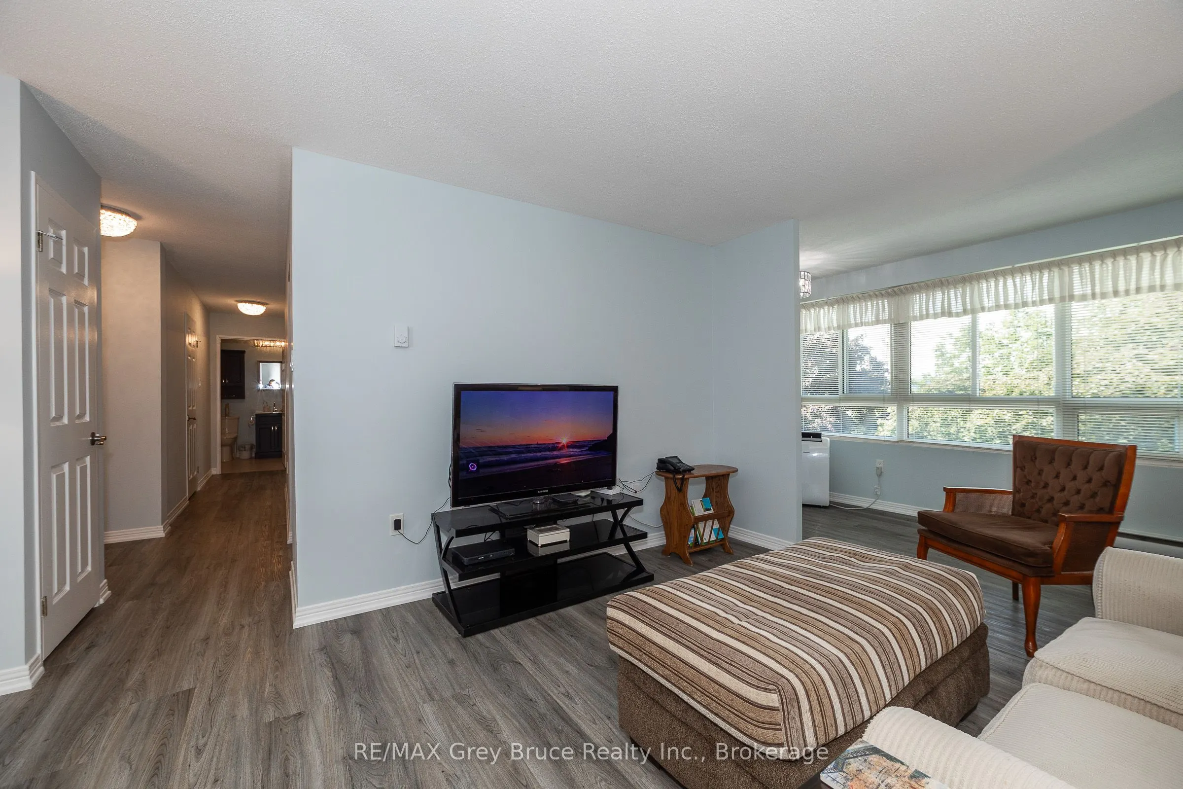 850 6TH Street E #309
