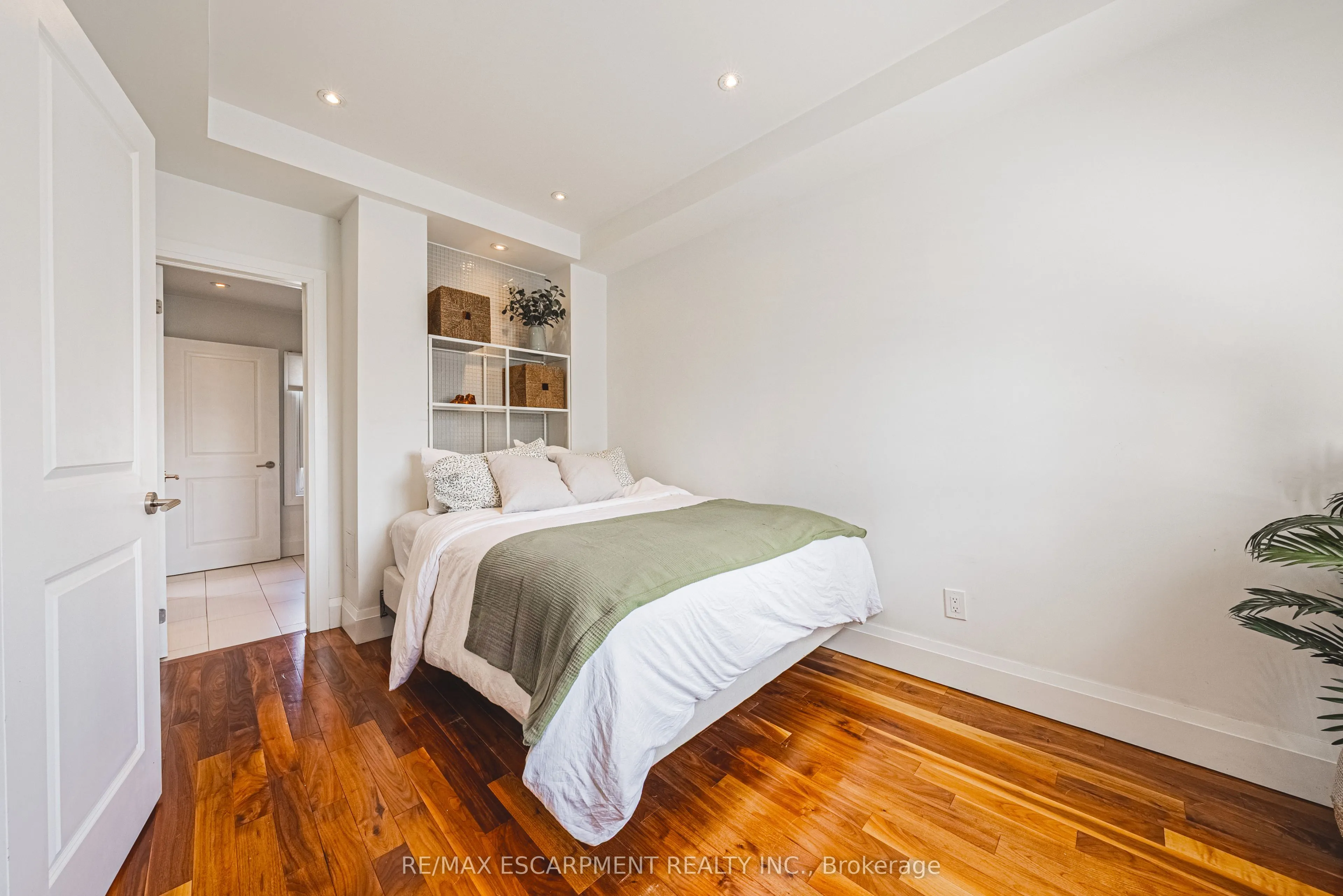 78 Colbourne Street