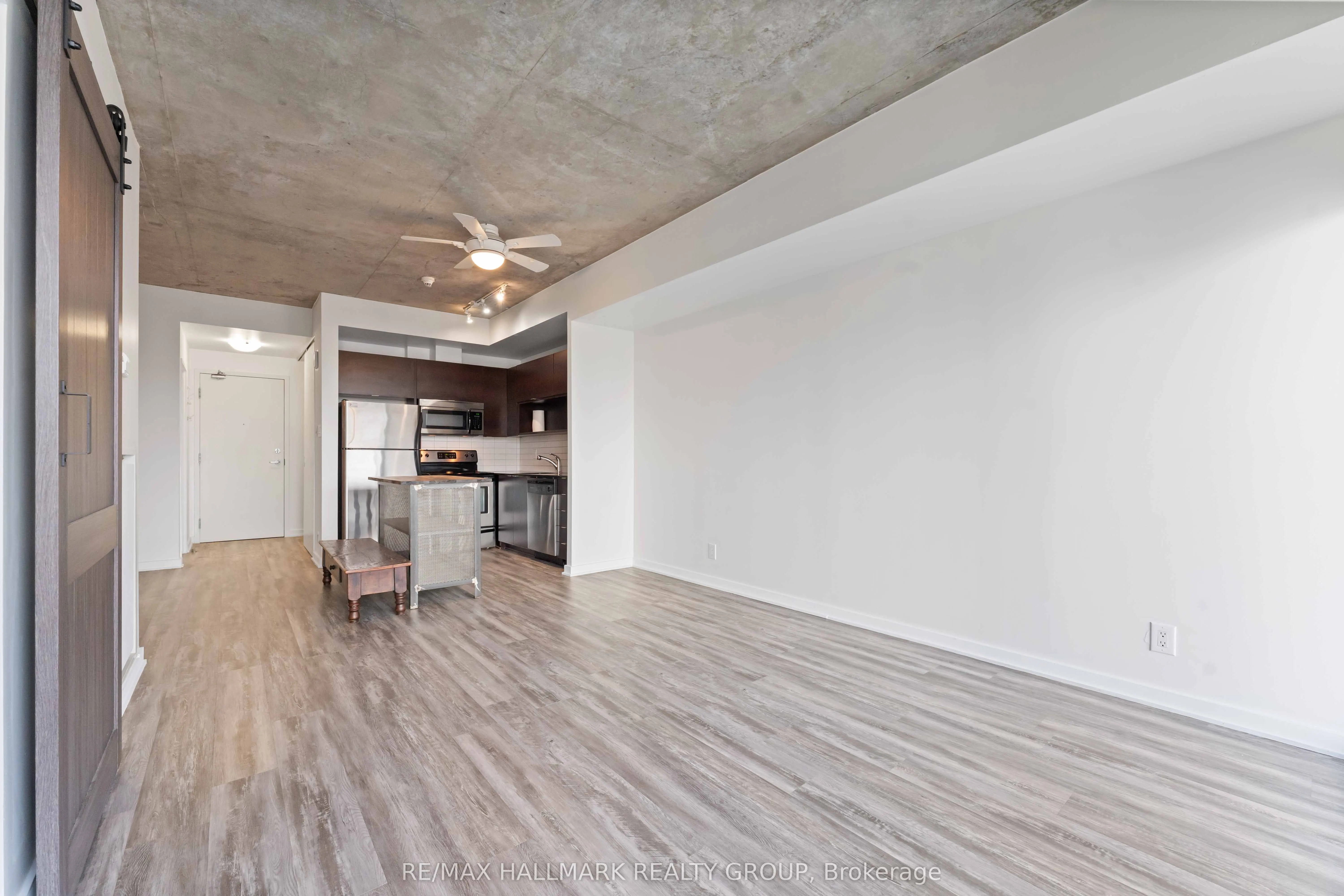 324 LAURIER Avenue, #1806