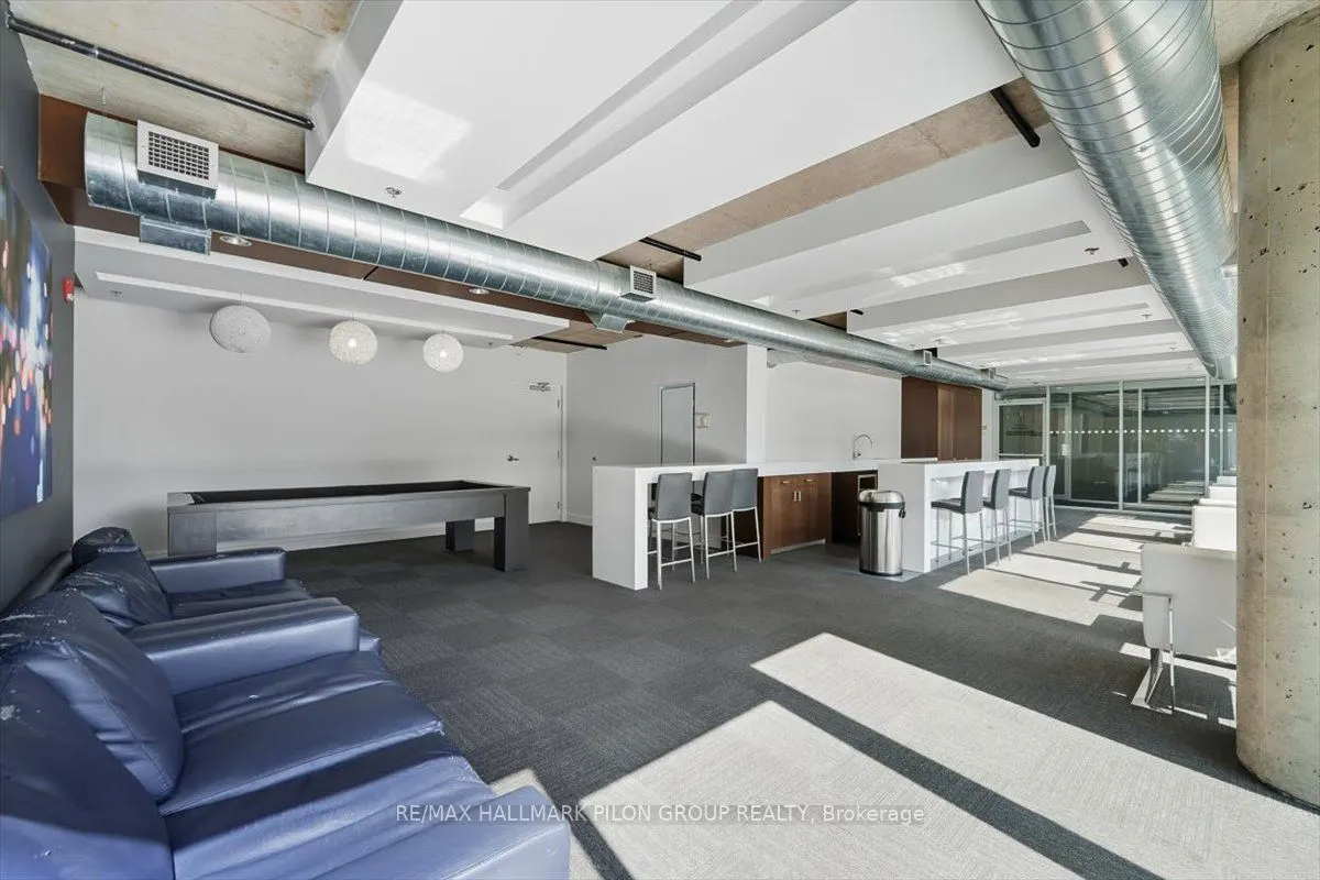 340 Mcleod Street, #450