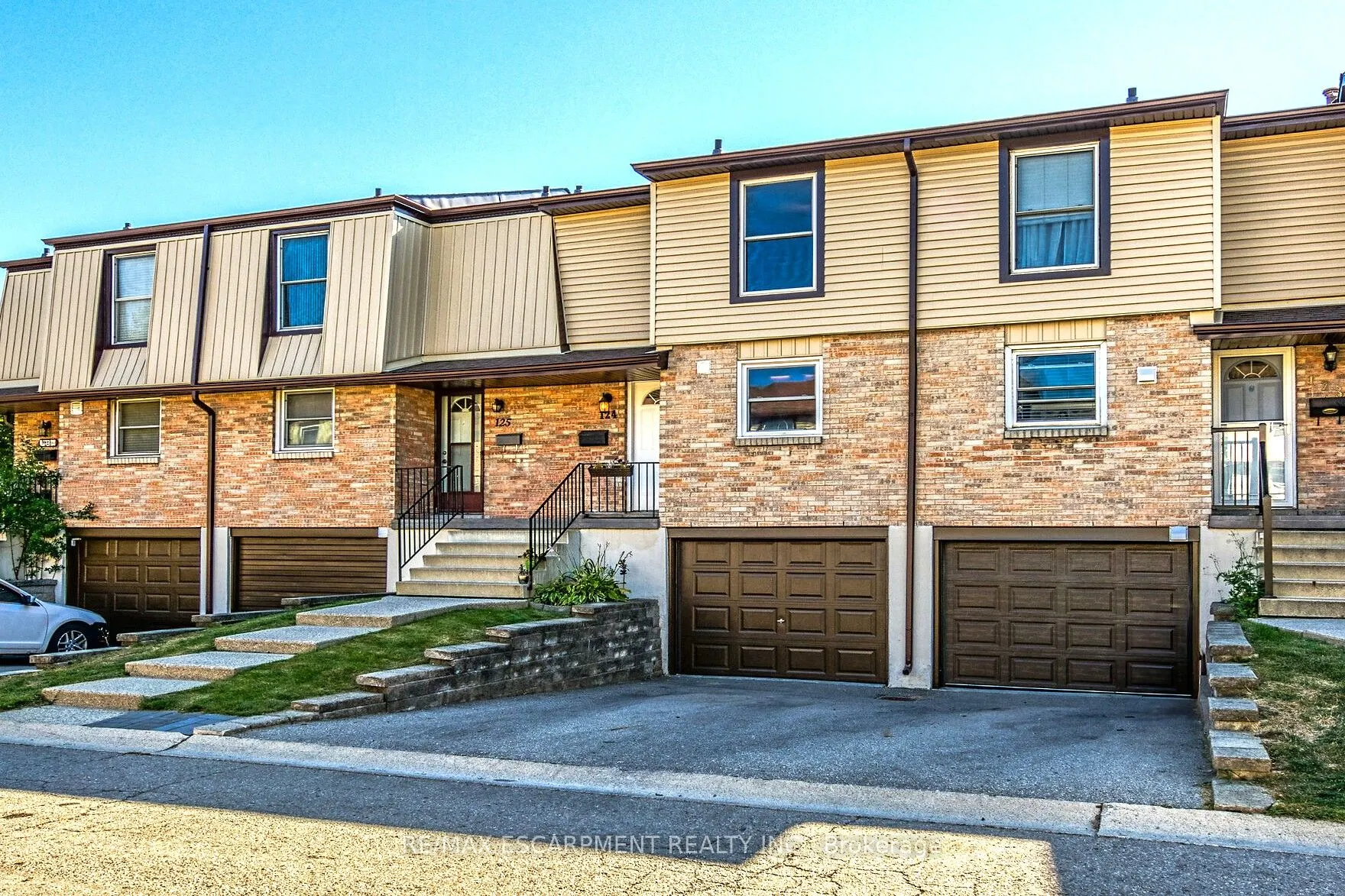 10 ANGUS Road, #124