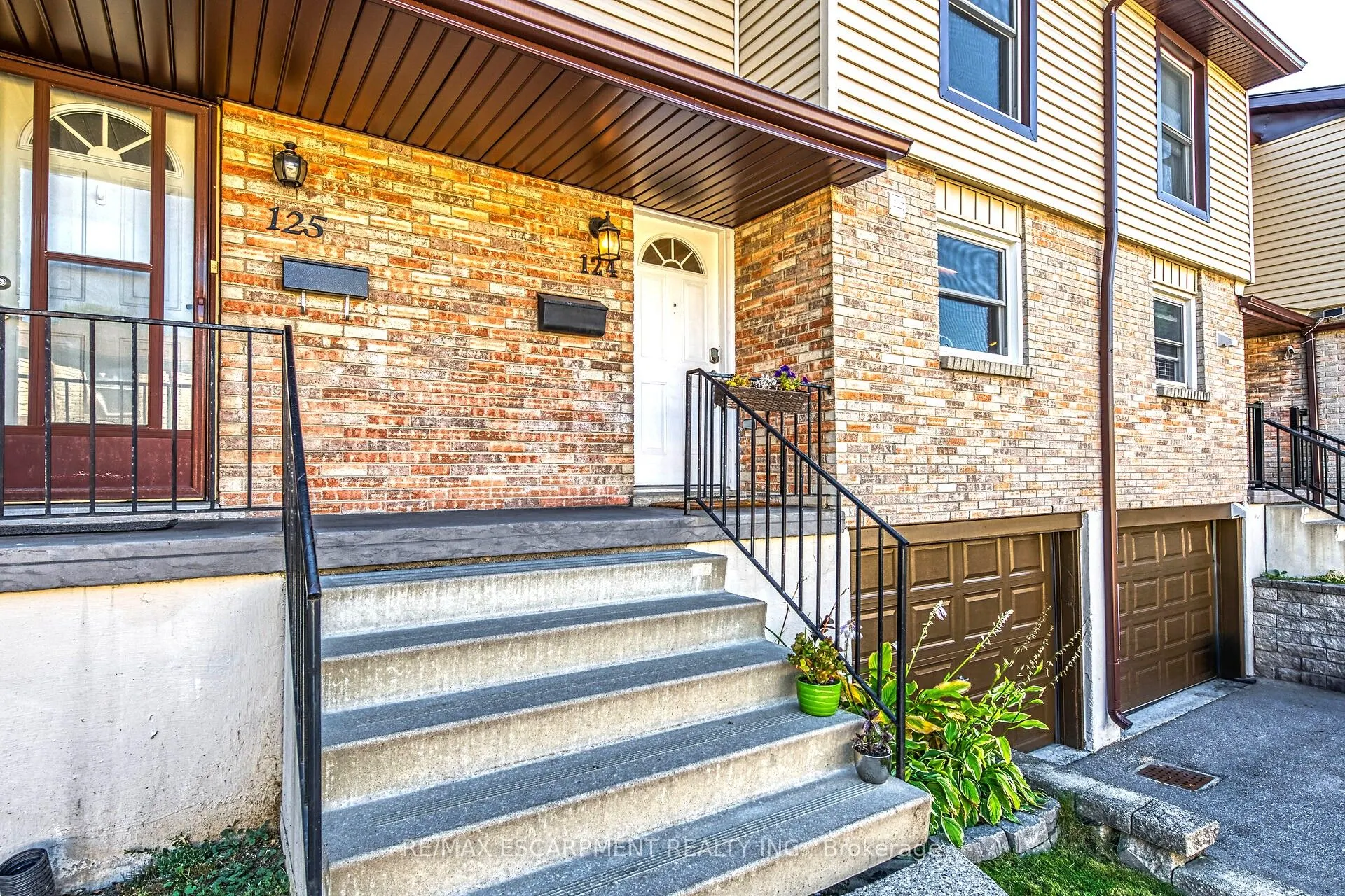 10 ANGUS Road, #124
