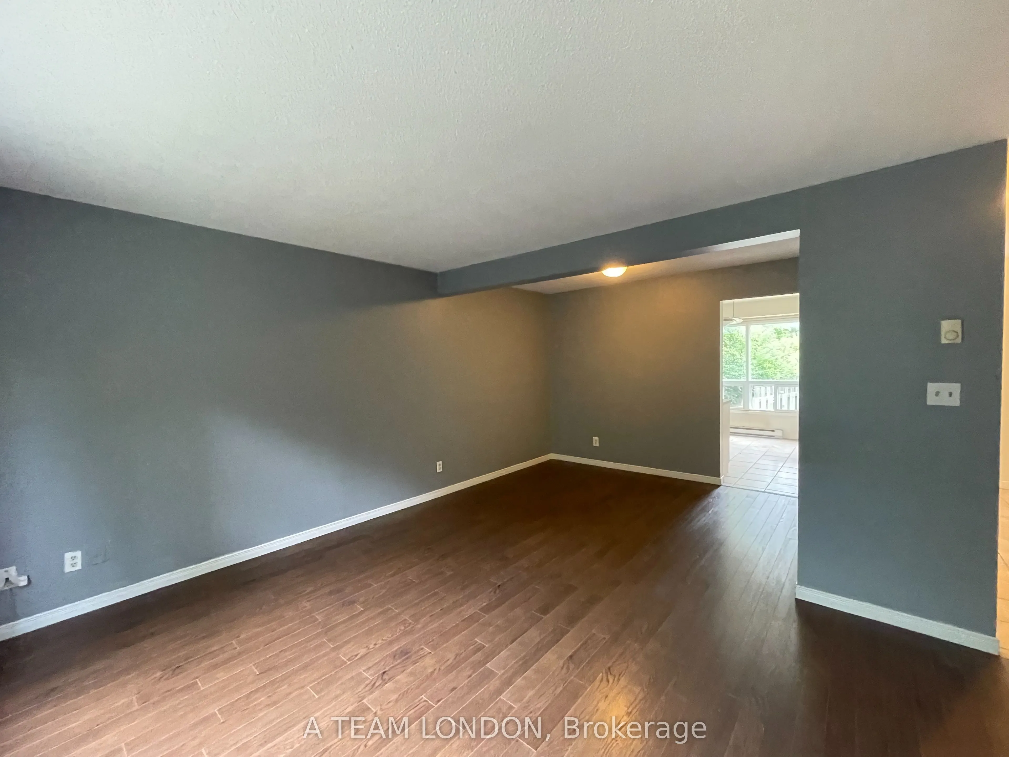 355 Sandringham Crescent, #39