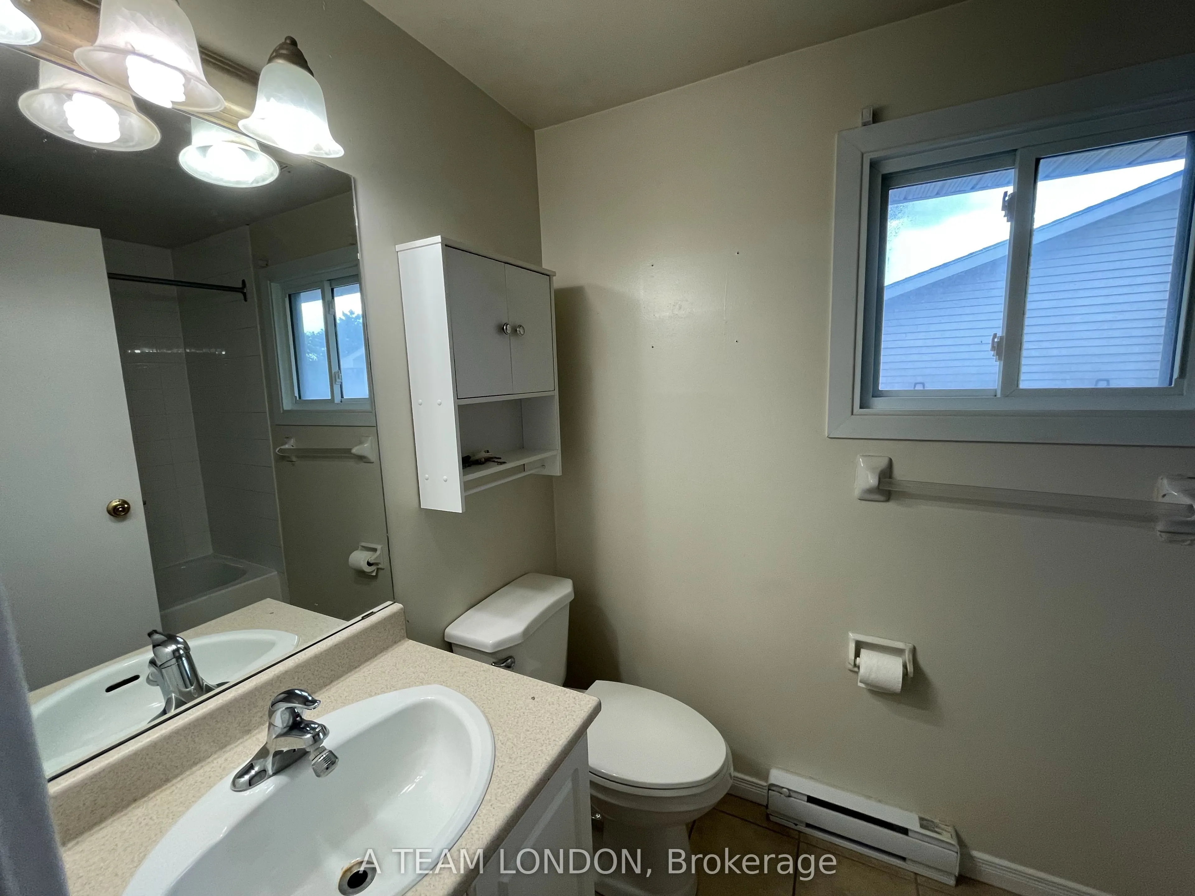 355 Sandringham Crescent, #39