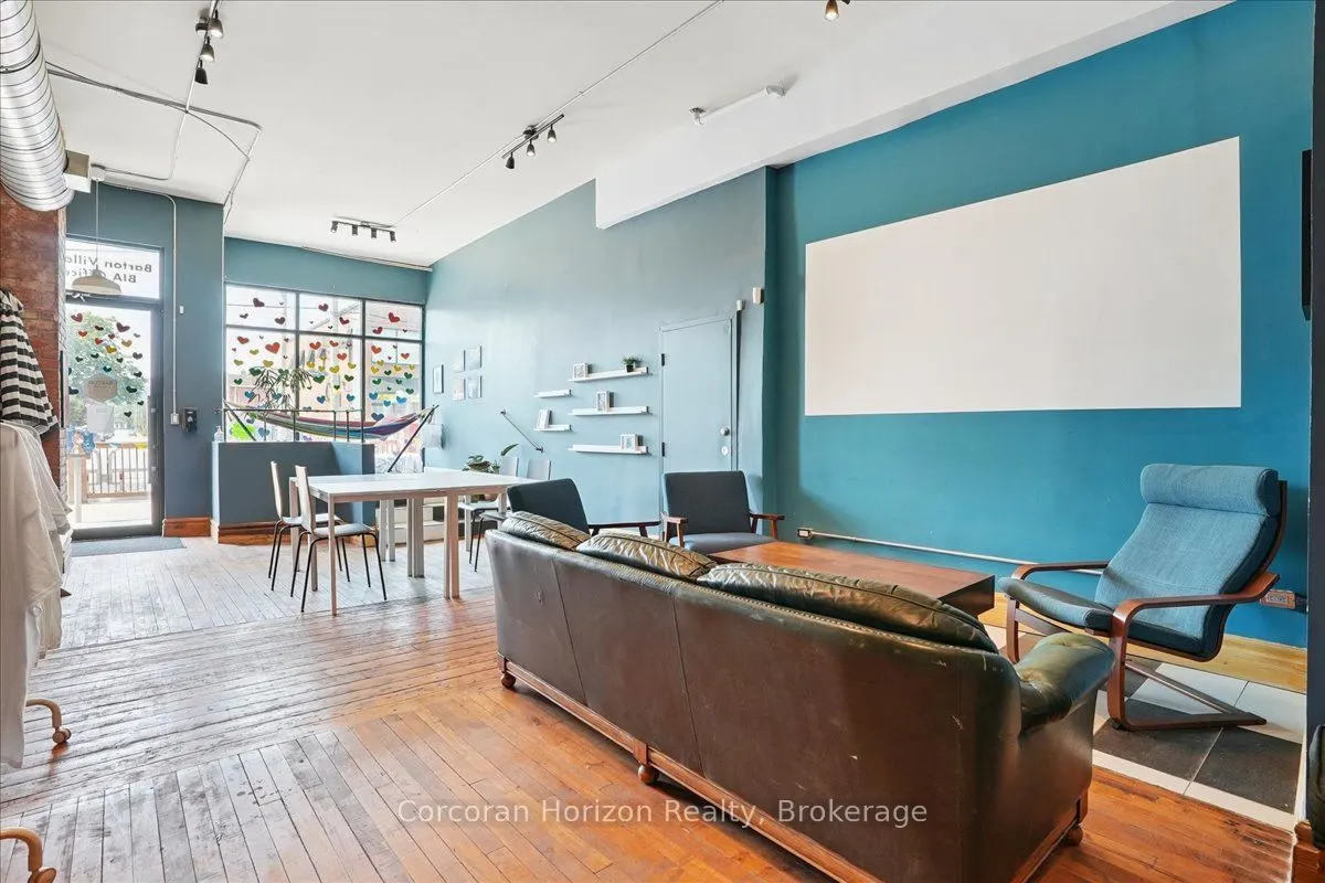 659 BARTON Street E, #Main
