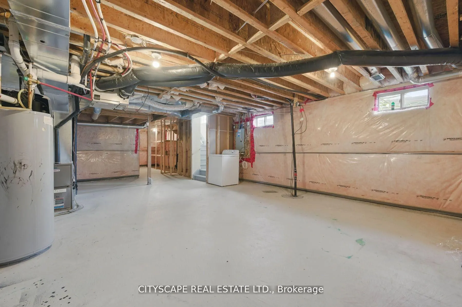 8485 Primrose Lane