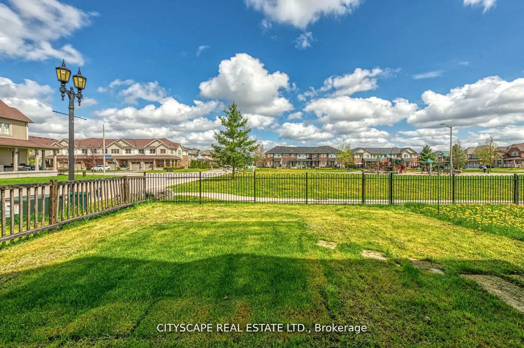 8485 Primrose Lane