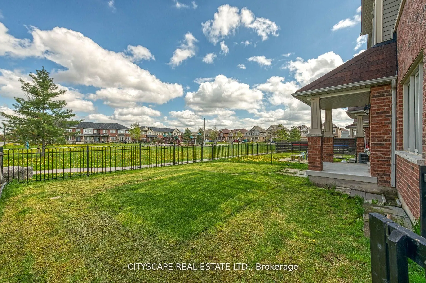 8485 Primrose Lane