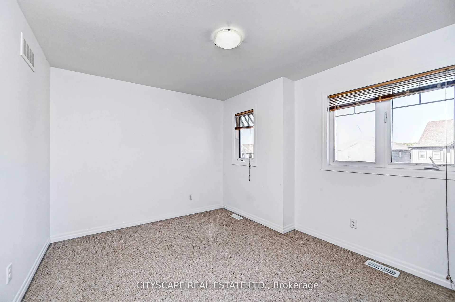 6 Castlebay Street