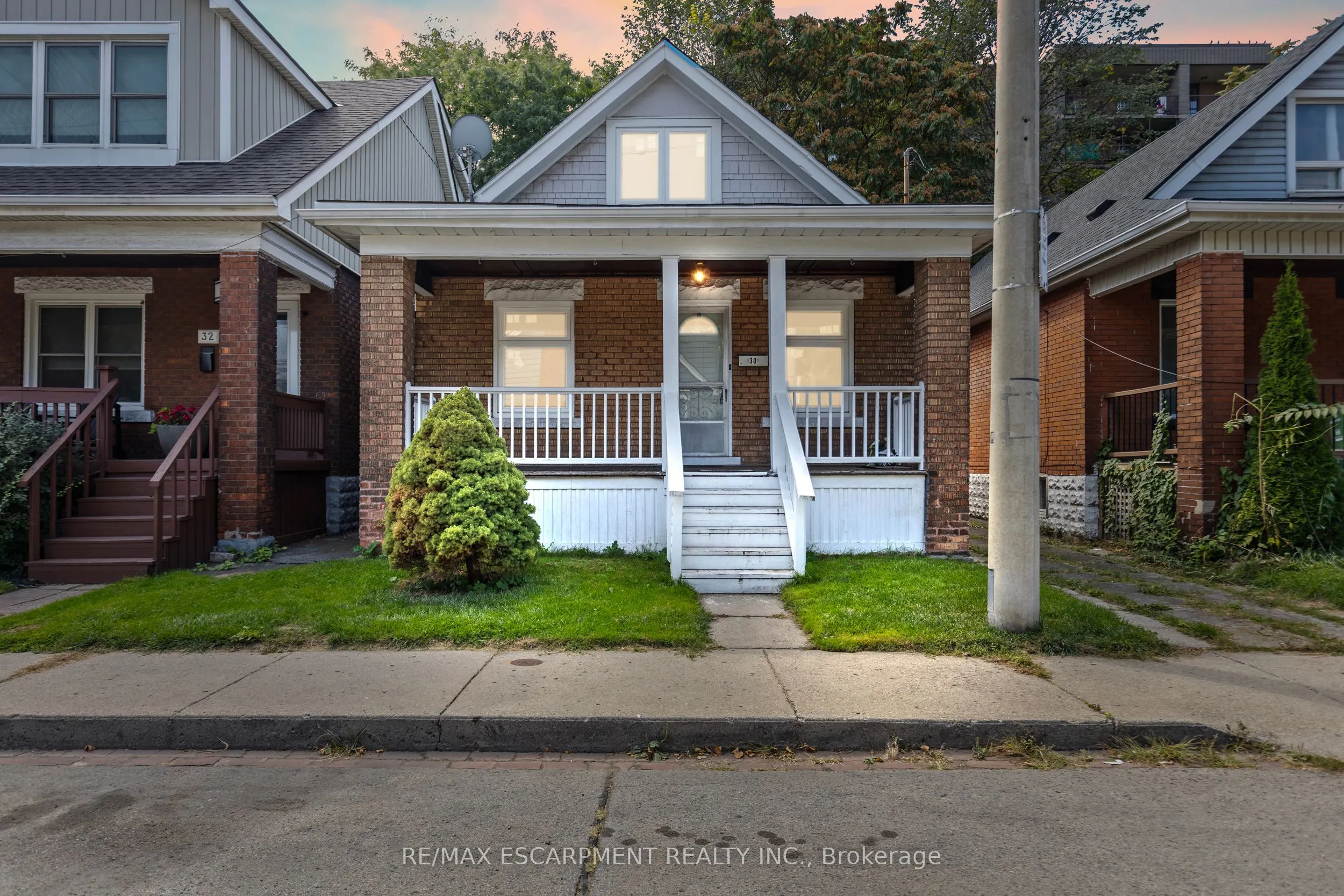 30 Webber Avenue