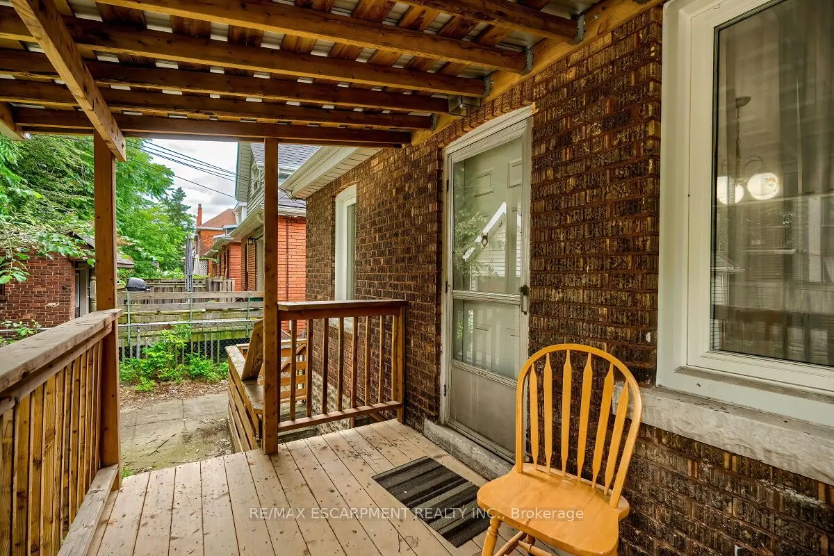 30 Webber Avenue