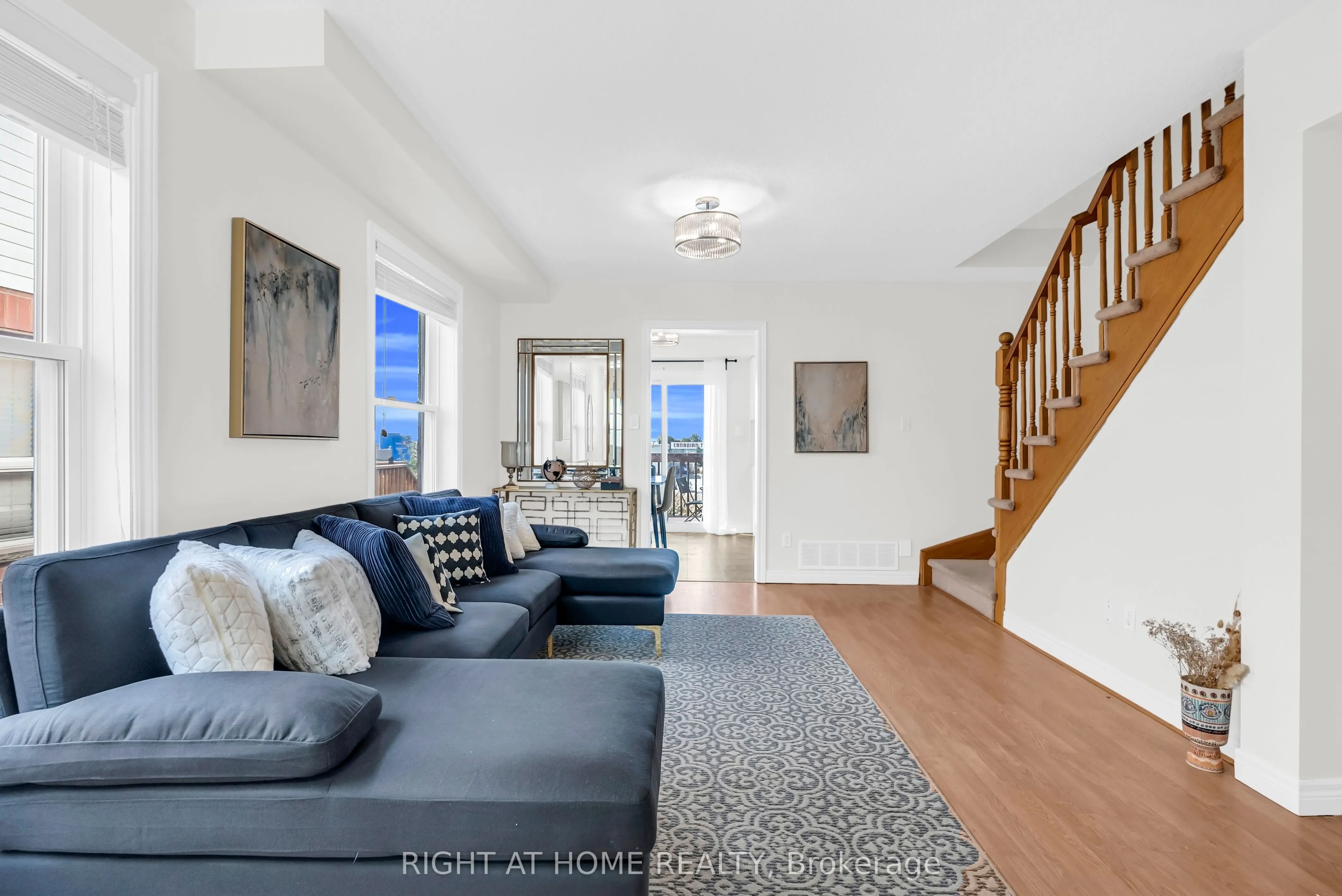 20 SLATER Court