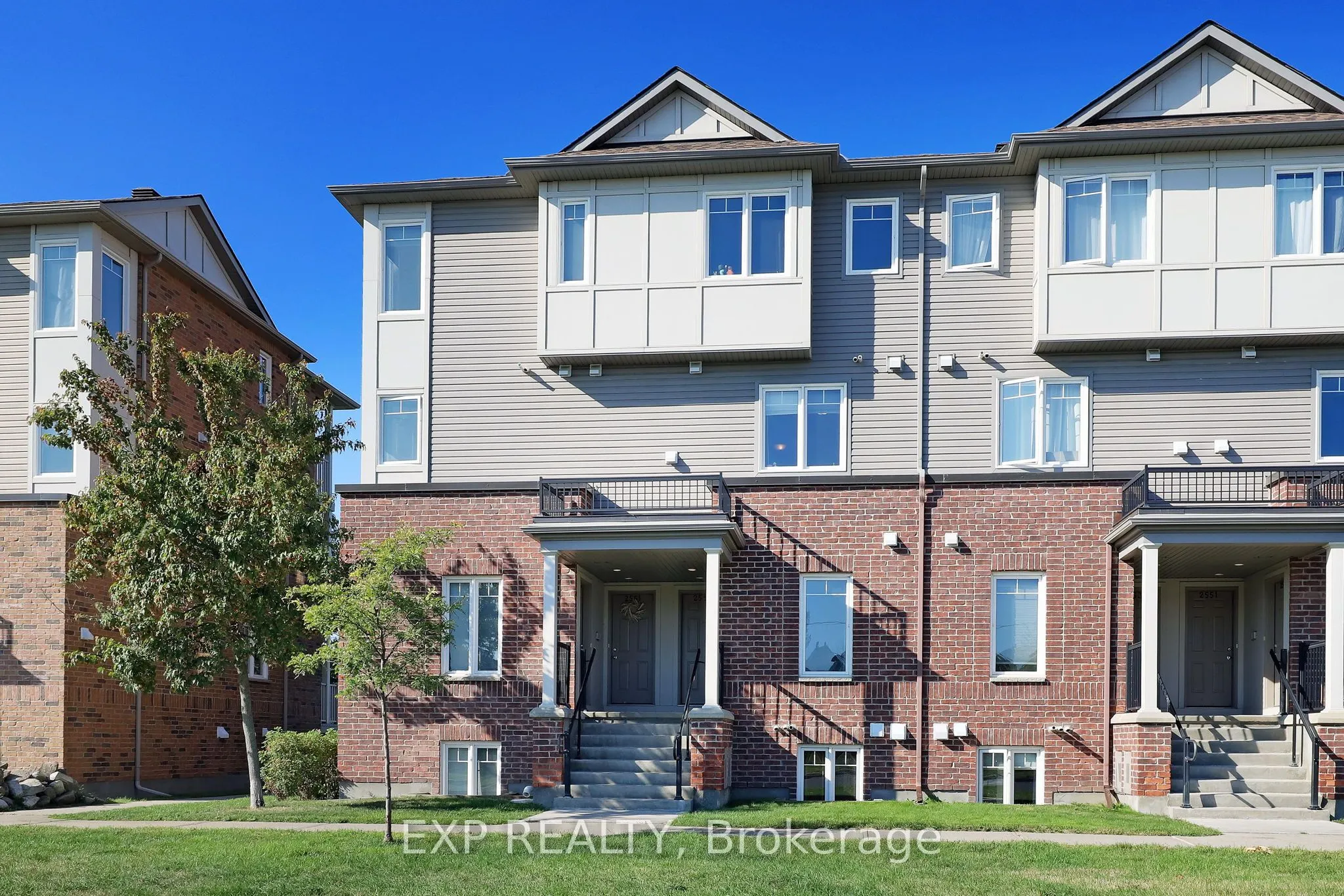 2559 Longfields Drive, #24
