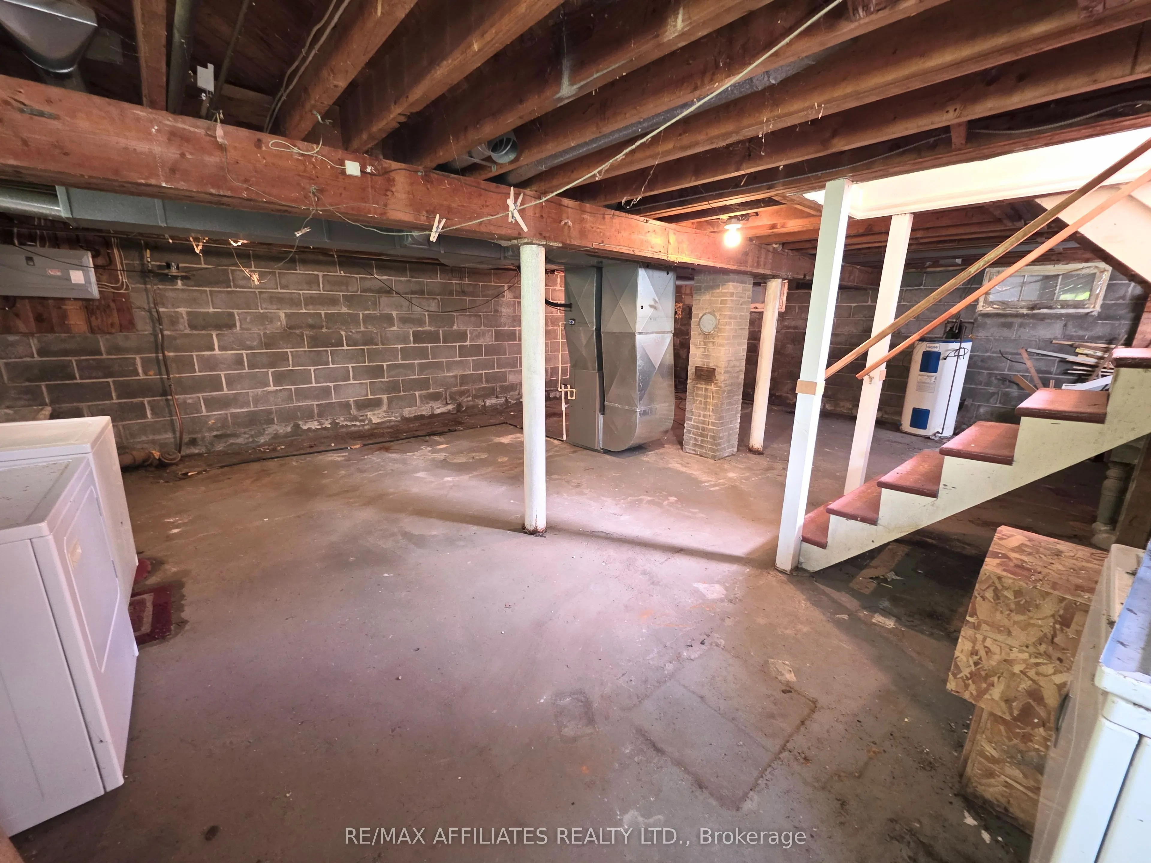 41 Elgin Street W
