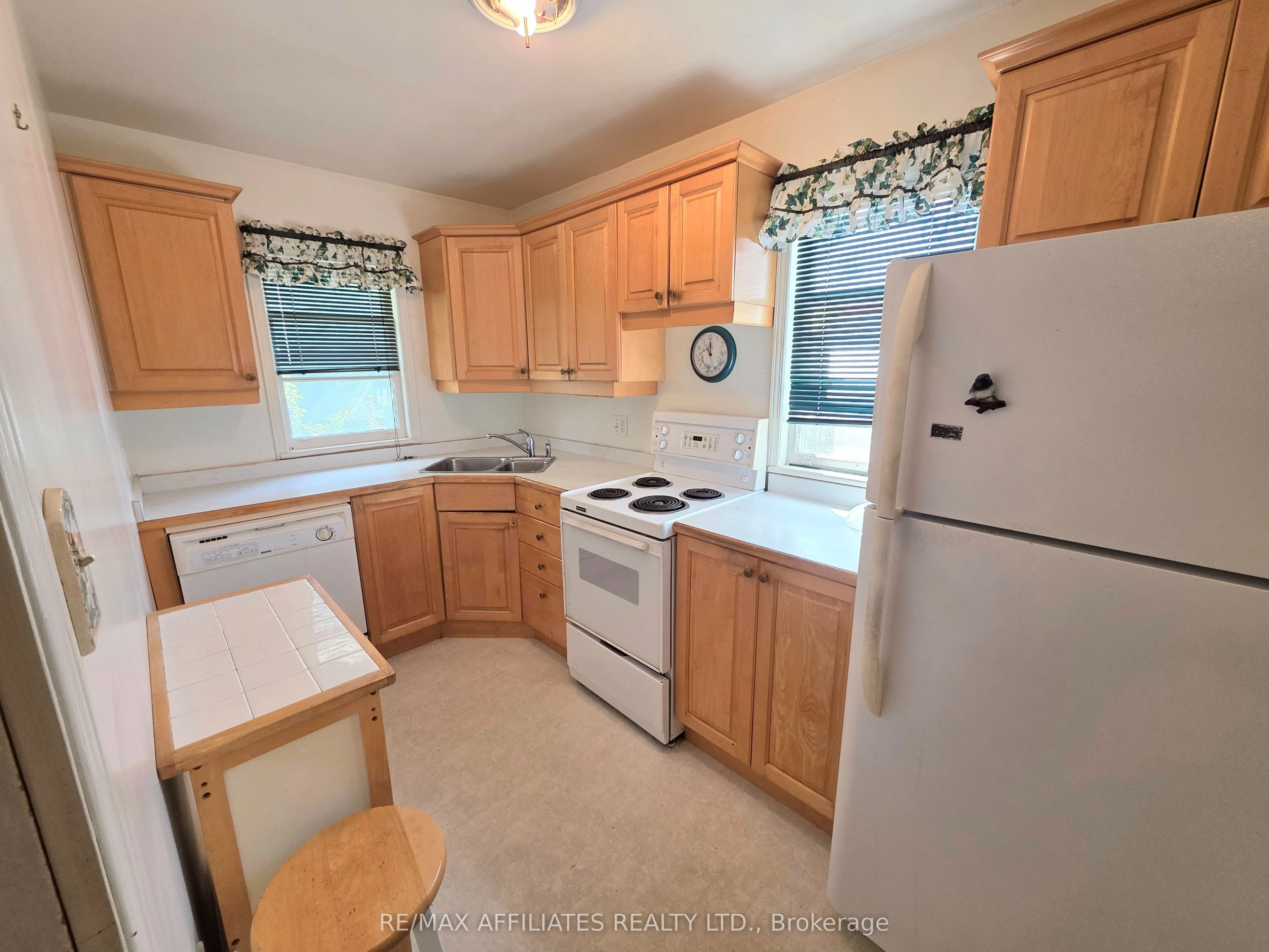 41 Elgin Street W