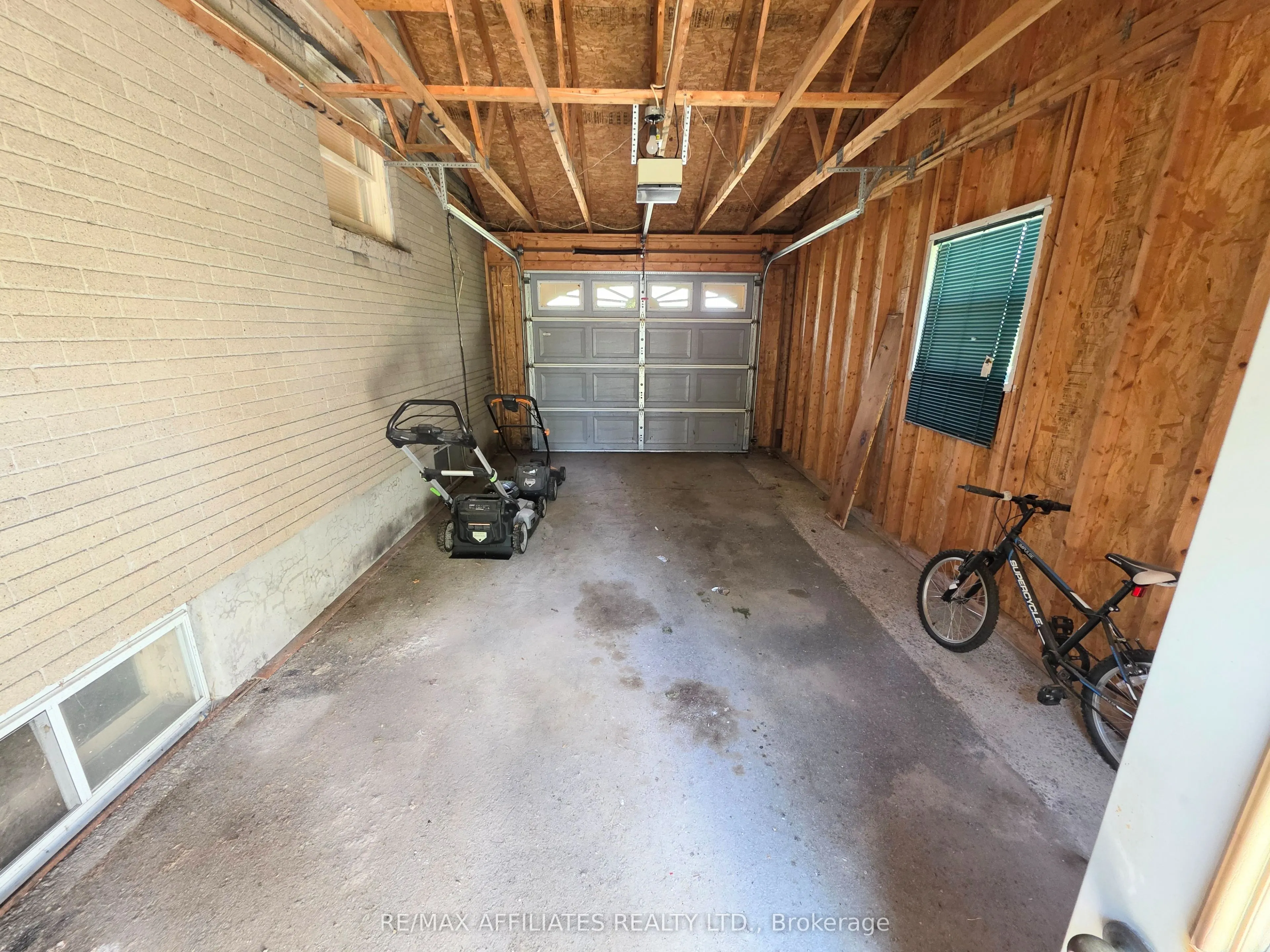 41 Elgin Street W