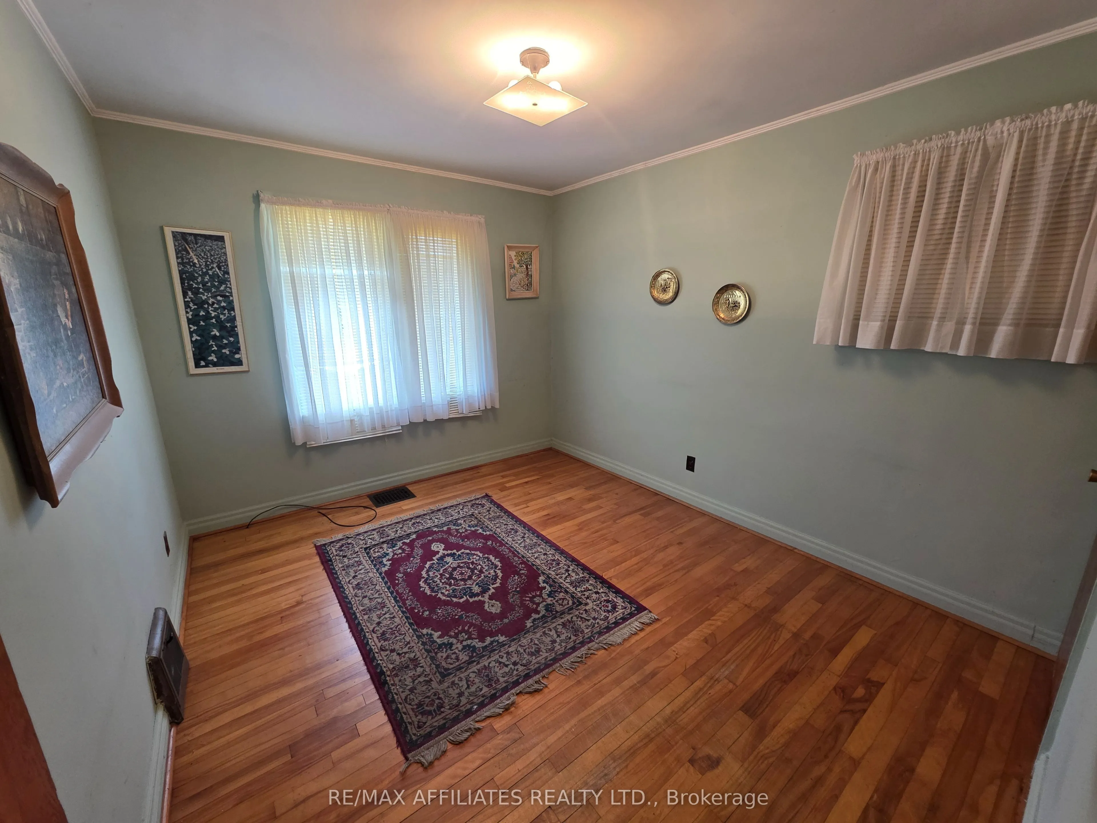 41 Elgin Street W