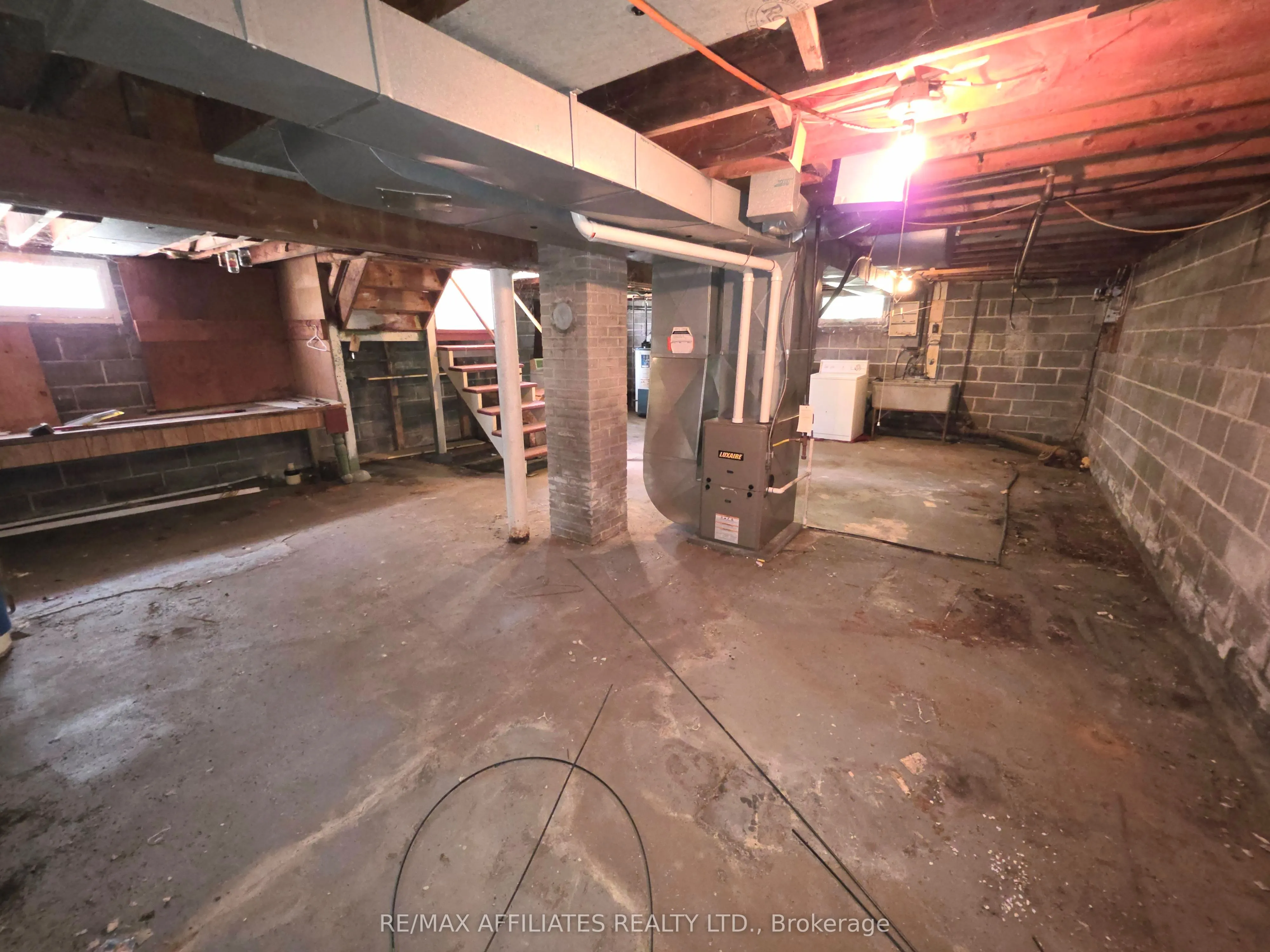 41 Elgin Street W