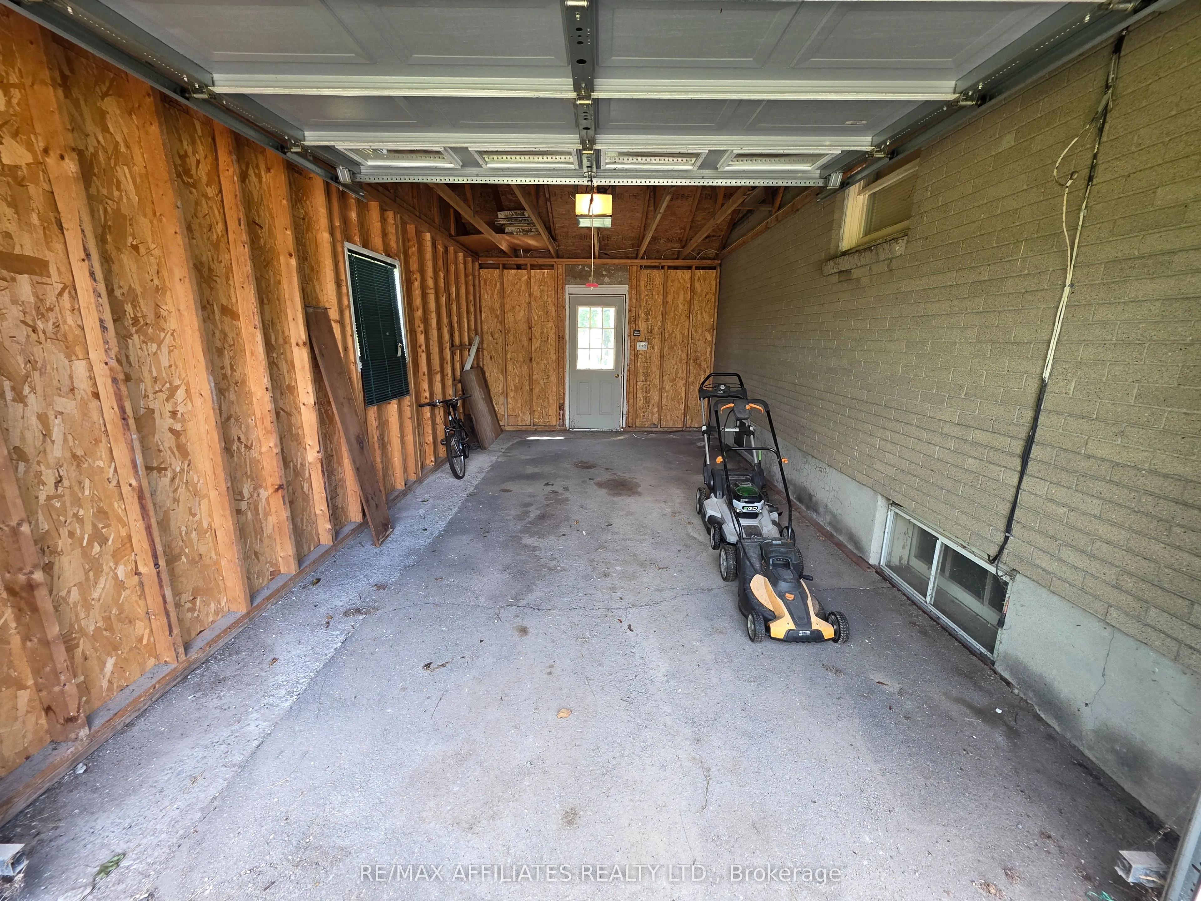 41 Elgin Street W