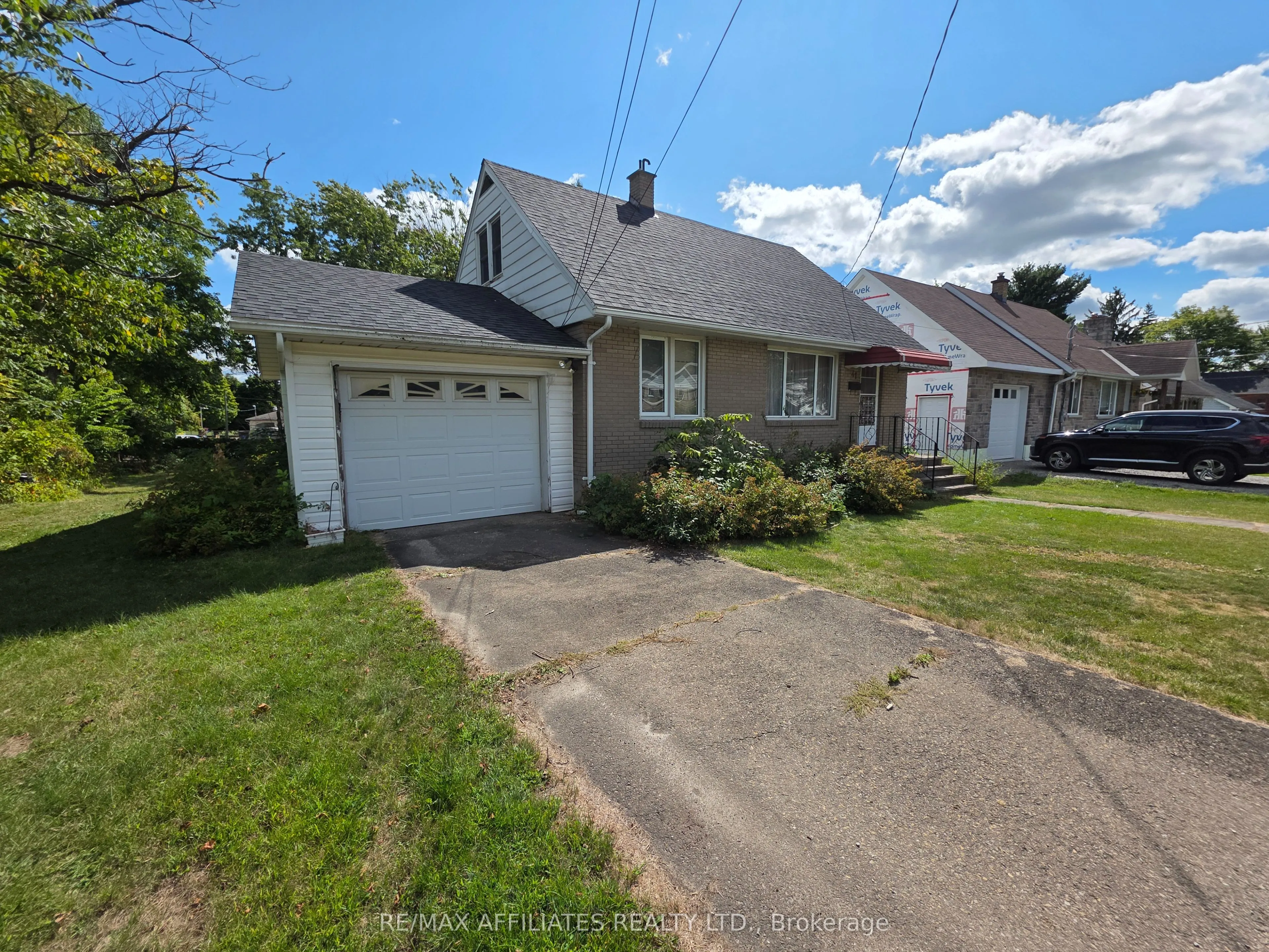 41 Elgin Street W