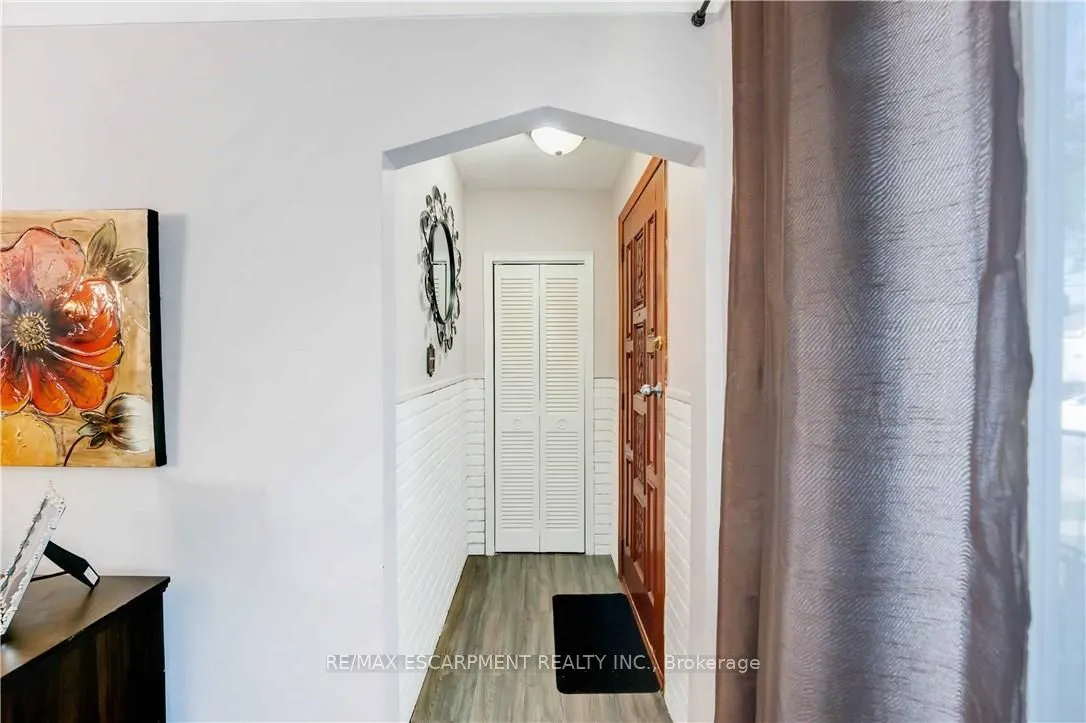 111 East 25th Street