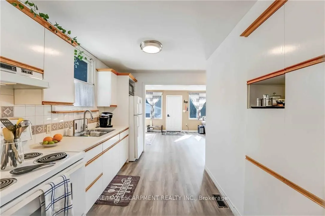 111 East 25th Street
