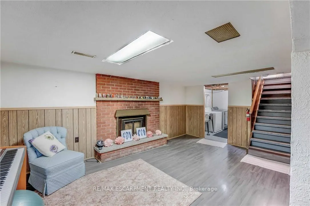 111 East 25th Street