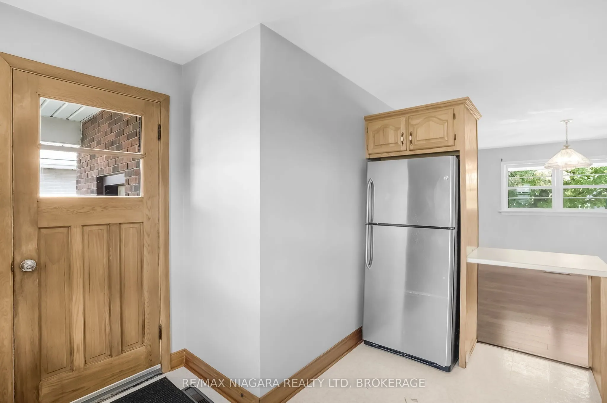 85 Diffin Drive