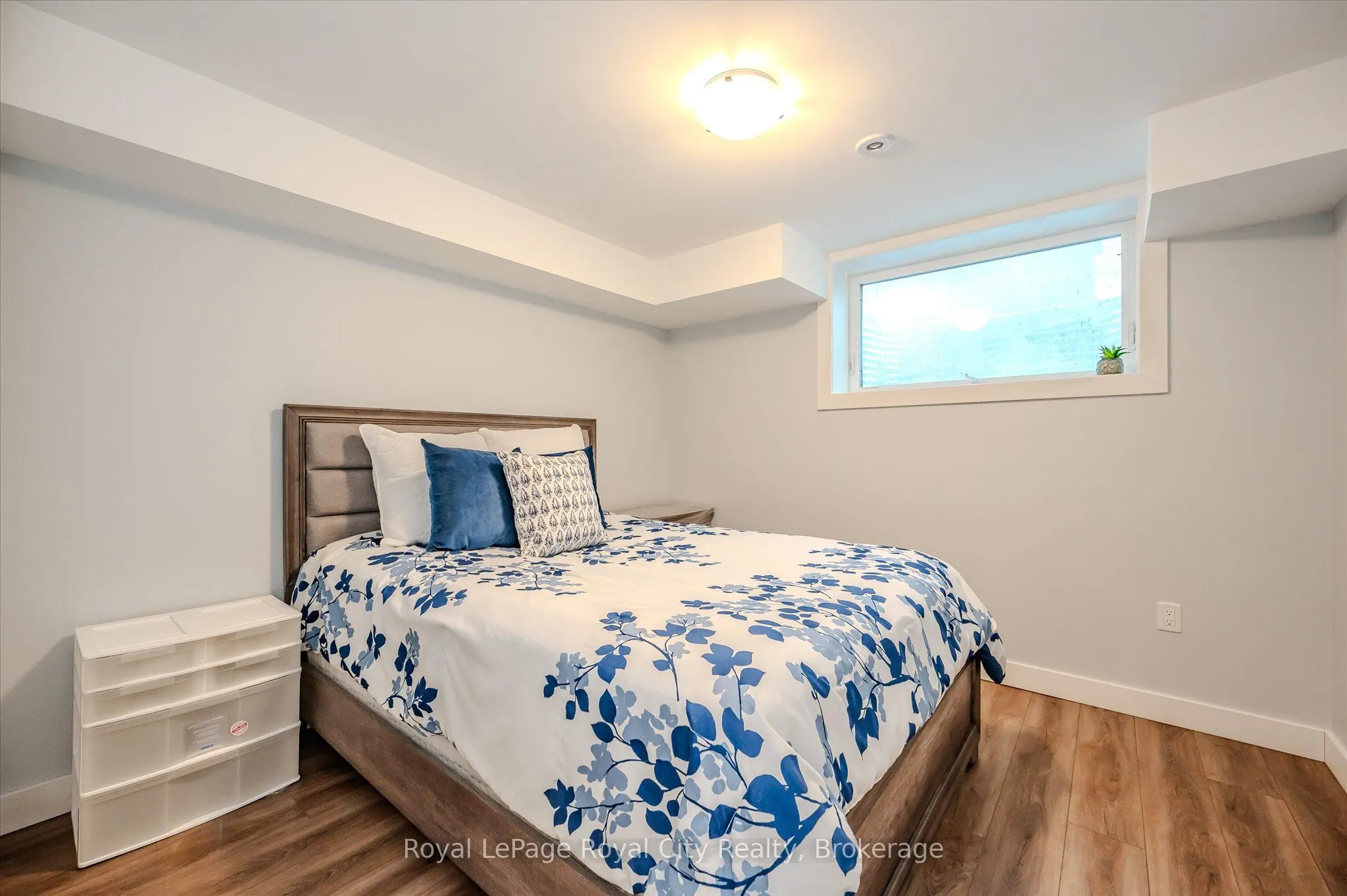 49 Ryder Avenue