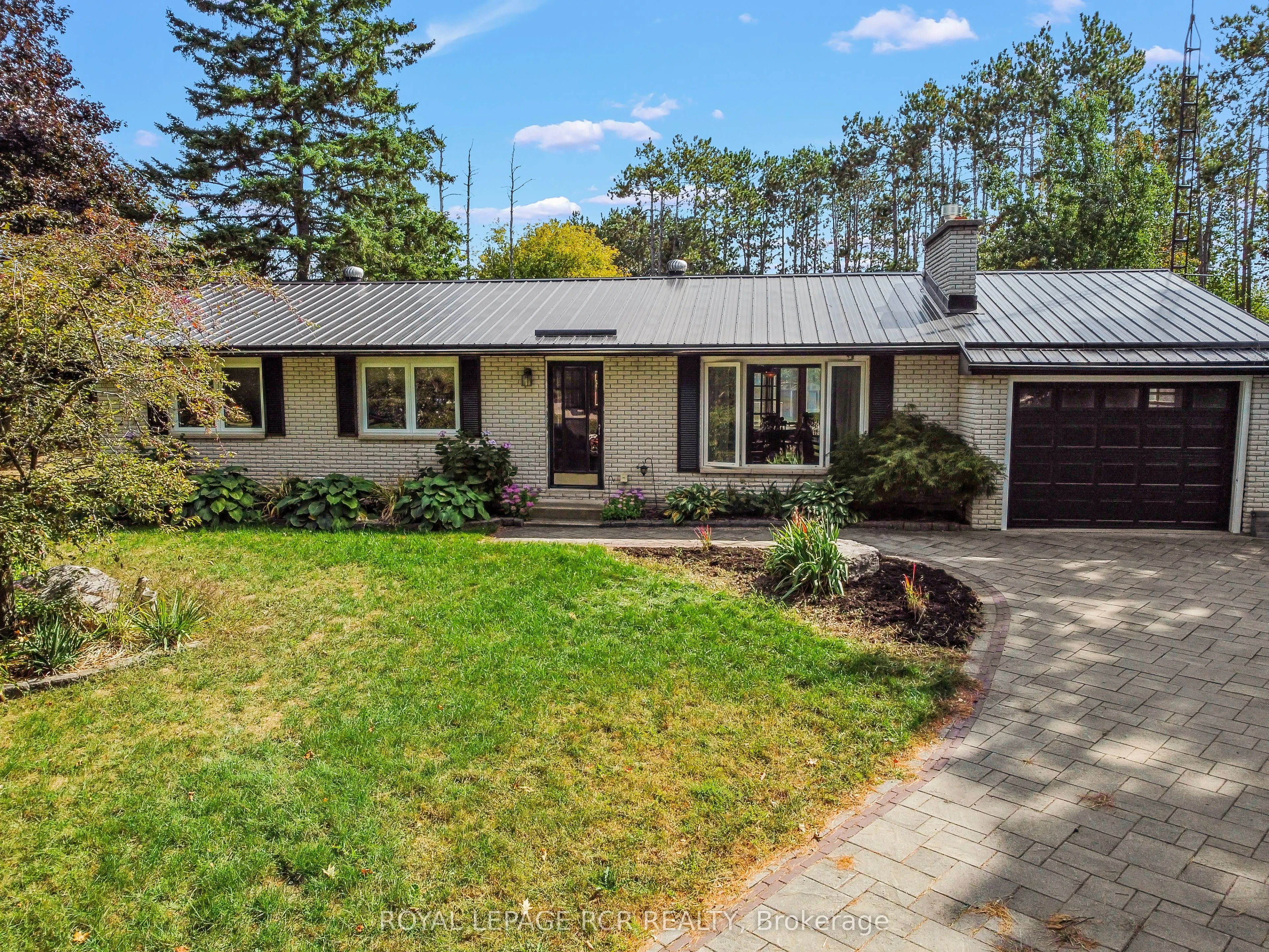 5 Jeffery Drive