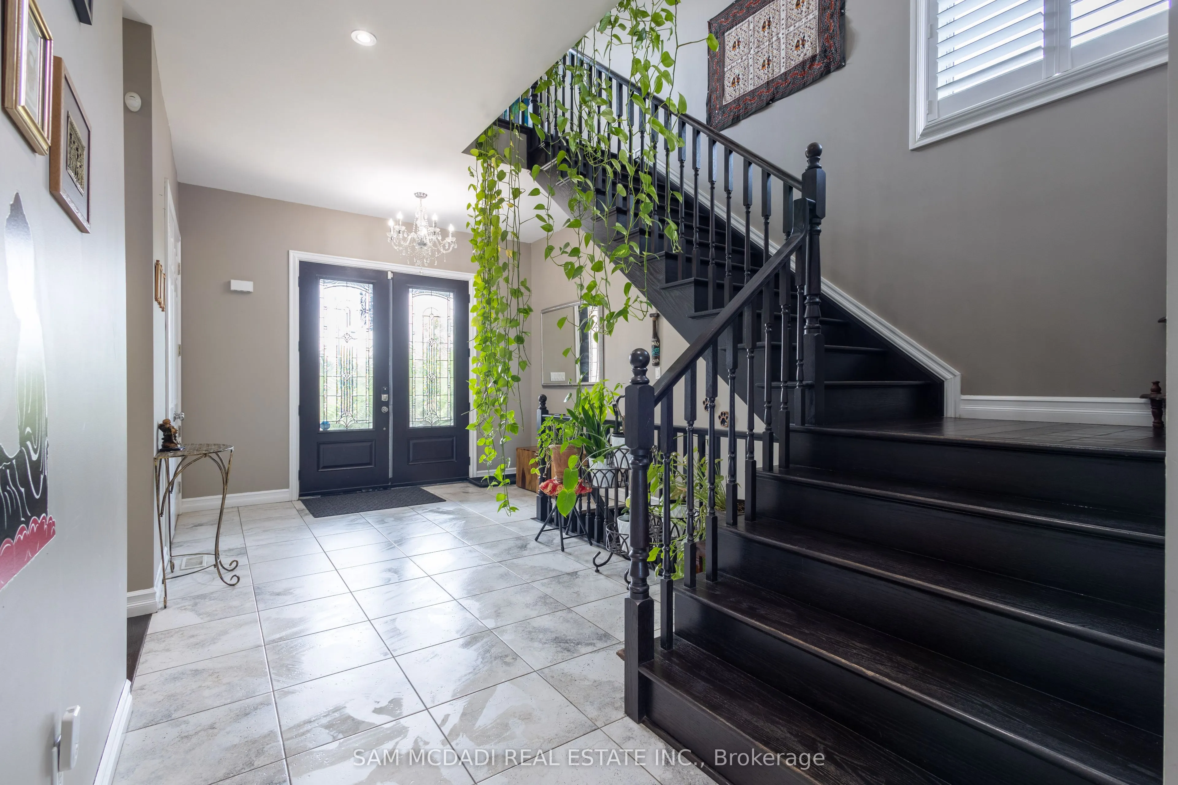 187 Beach Boulevard
