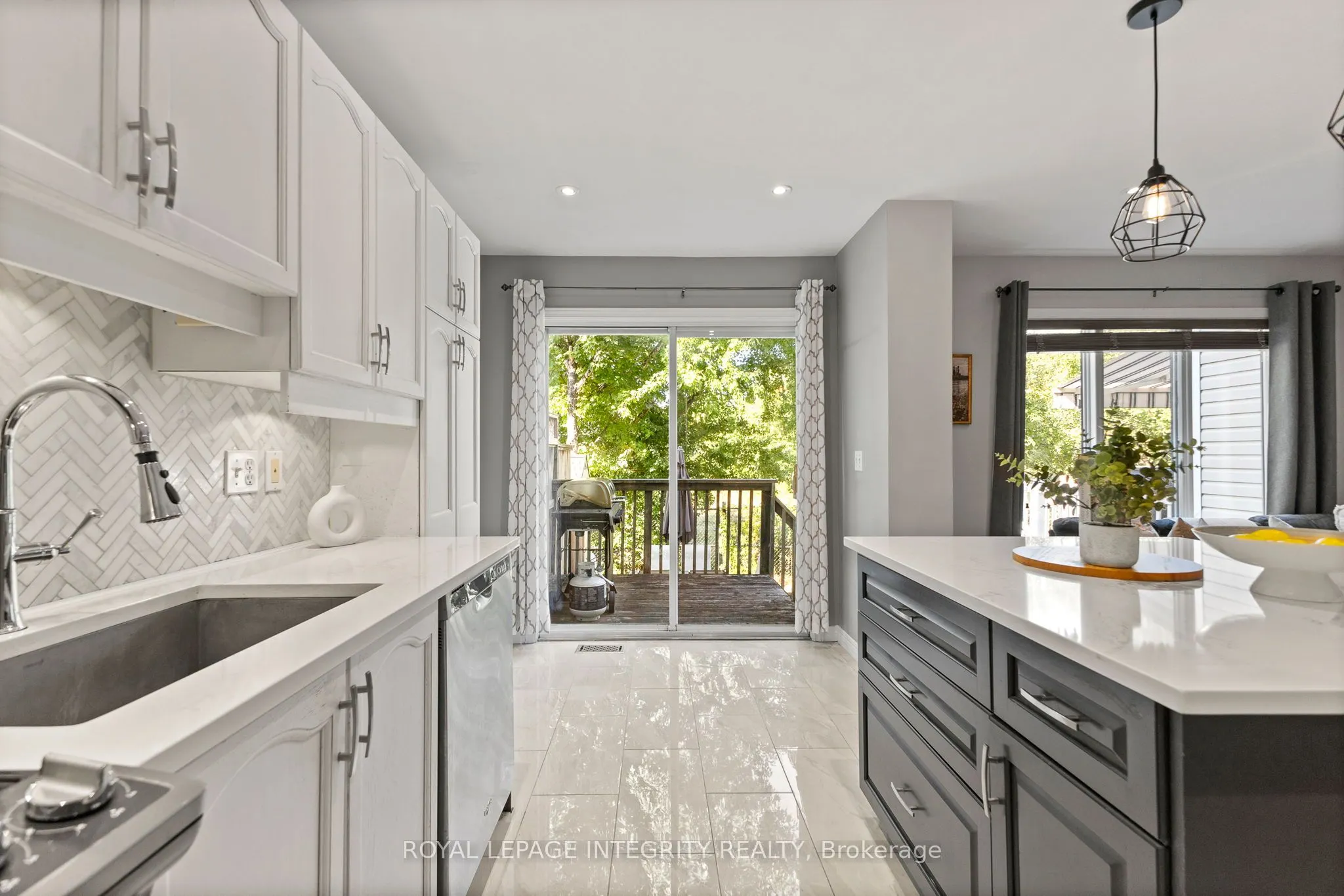 12 Sonata Place