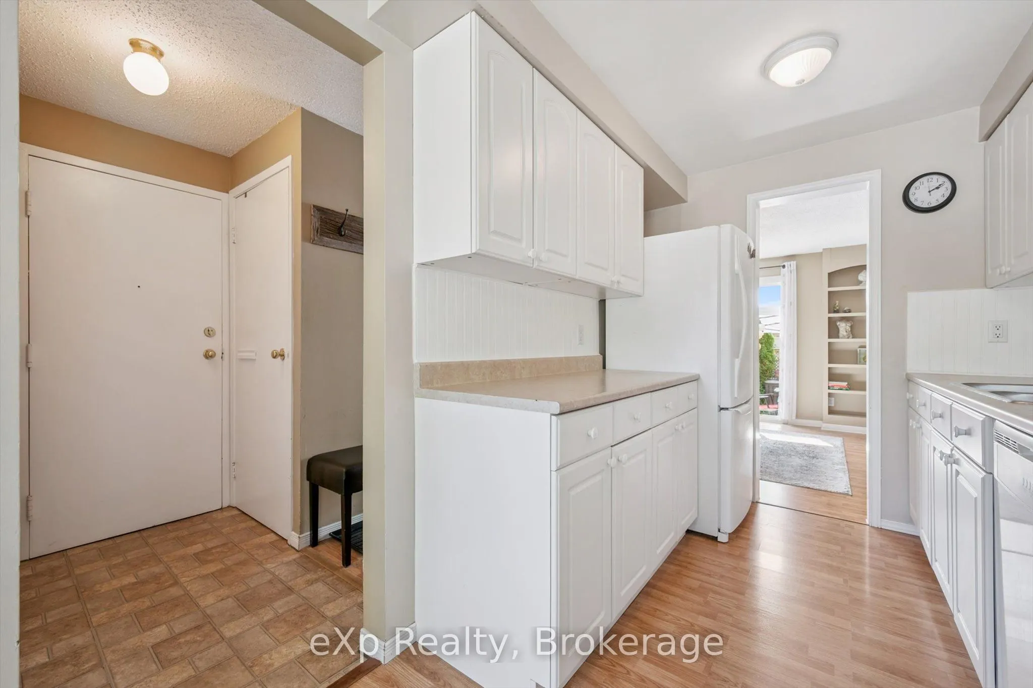 40 Silvercreek Parkway N, #44
